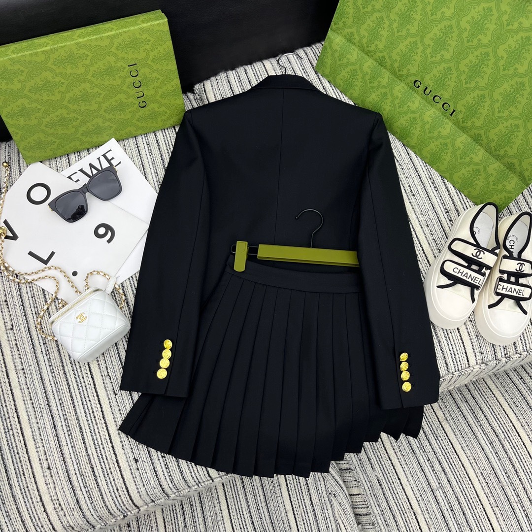 EF54EA15-DB83-42BF-88C7-A91D65CB16C4