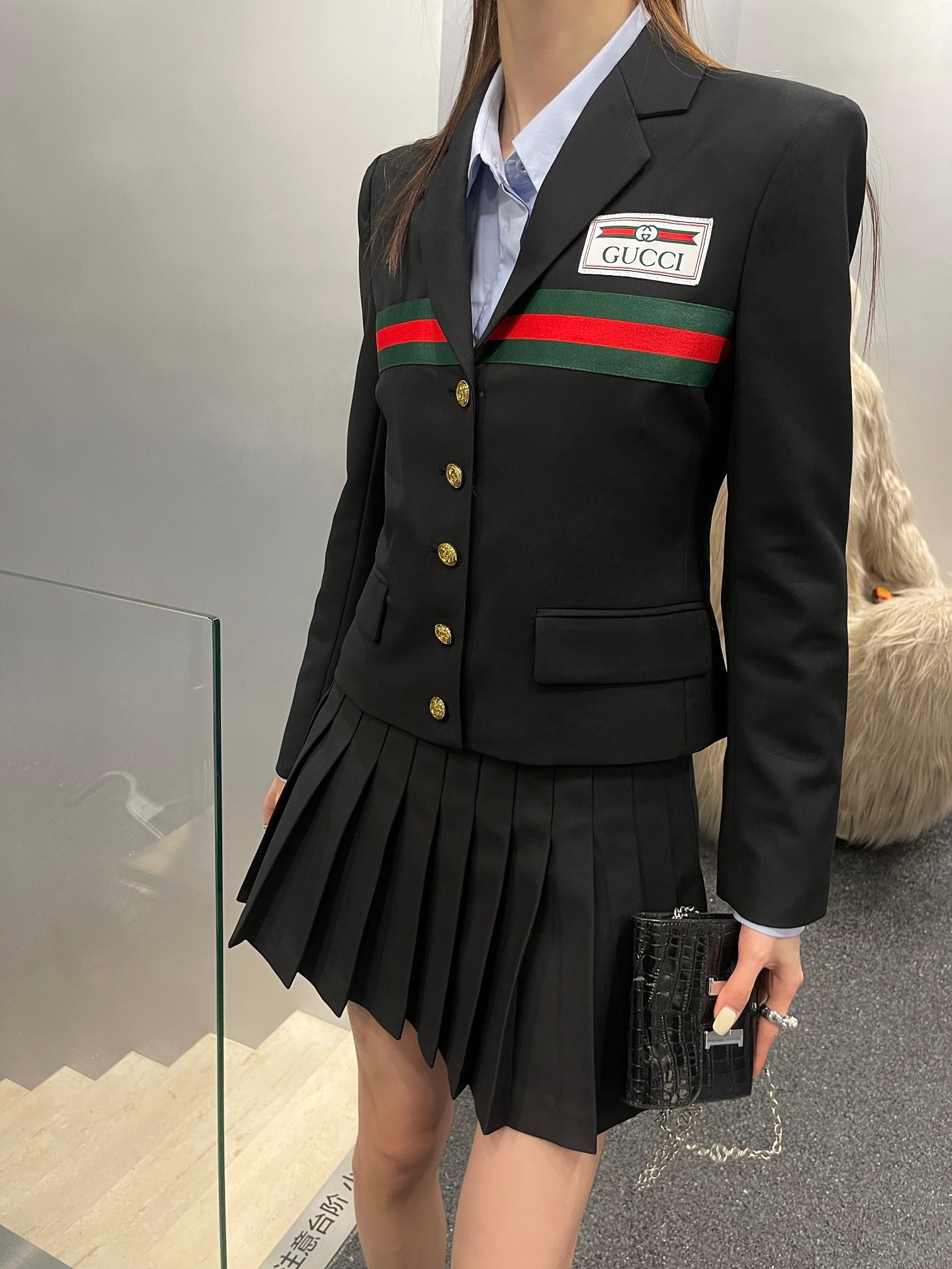 1FDC6601-AA5E-4D0F-BB08-D5488B94D274