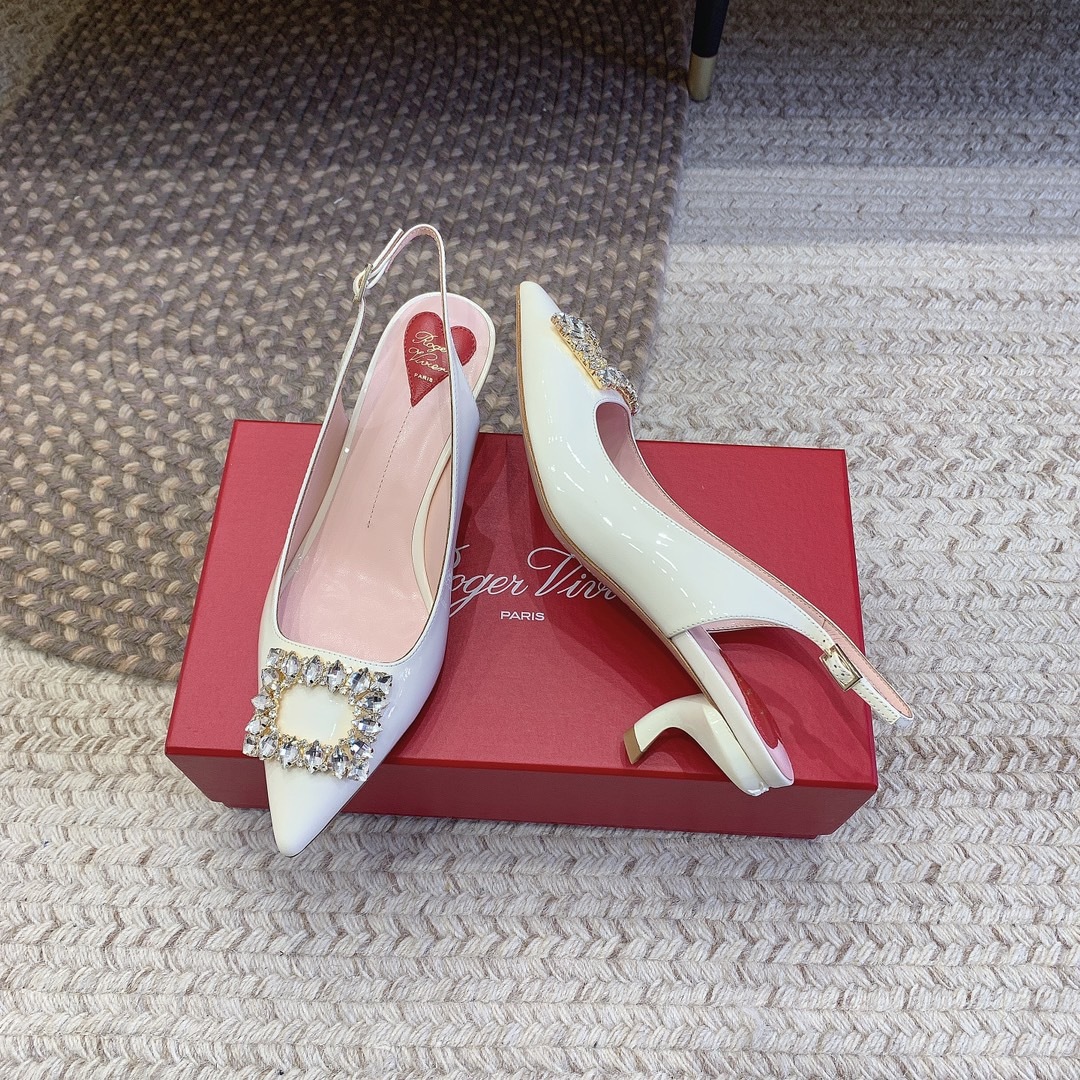 53842099-7961-4DC5-9258-D3CFBD7383BA