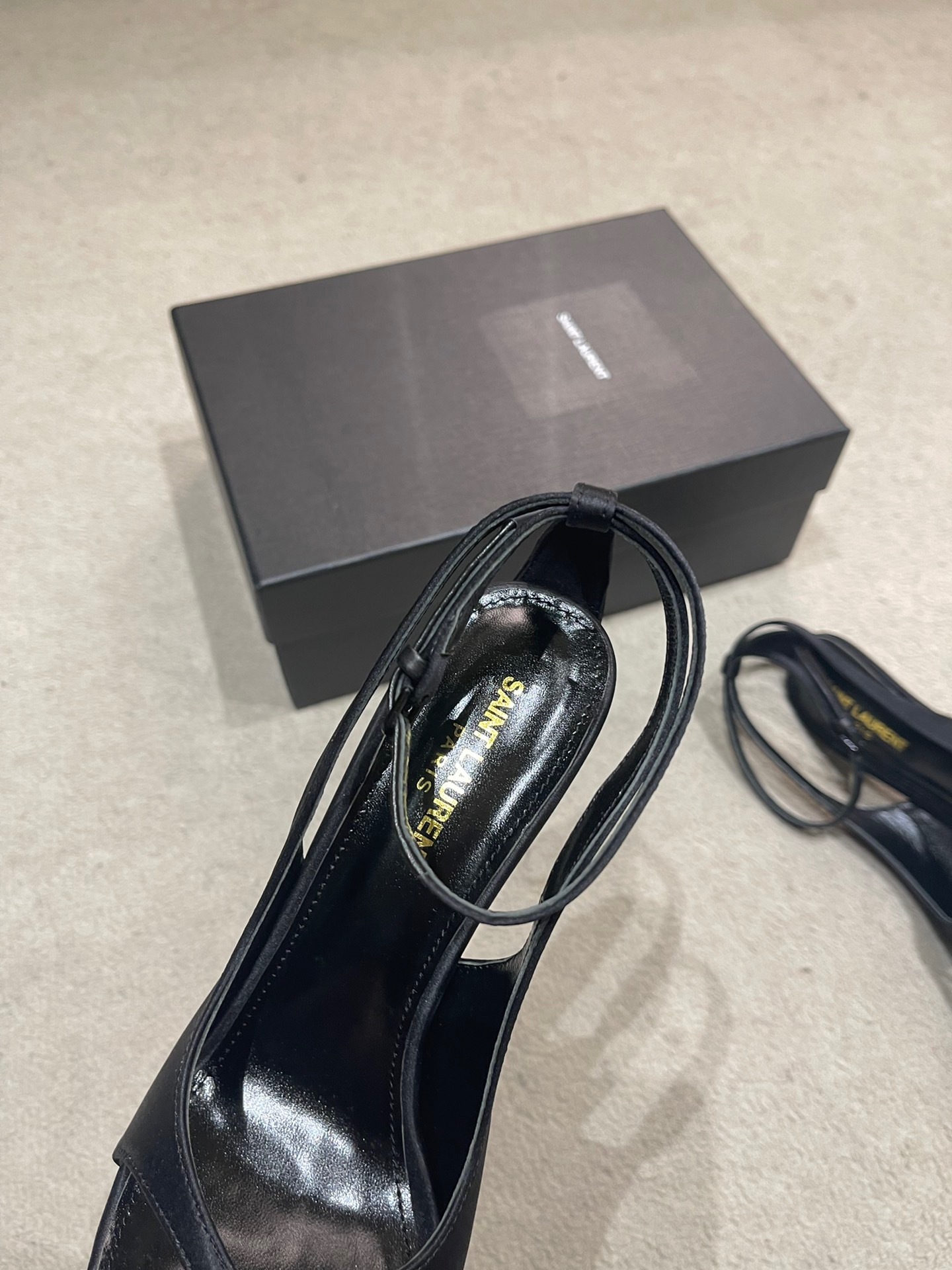 E4B95605-9019-491D-B1D0-693A3BF181CA