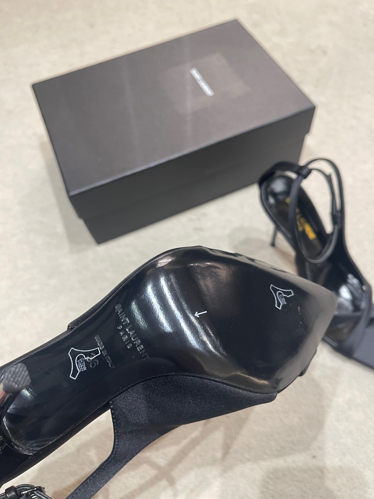 DC8819E8-12B3-4850-BE37-9E2235E21A34