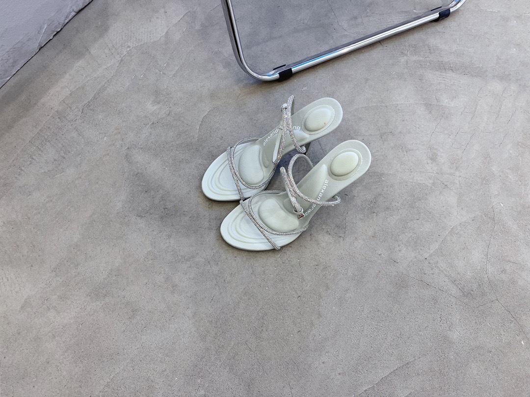 2DF8077C-A4D2-4159-B69D-8FA452851CED