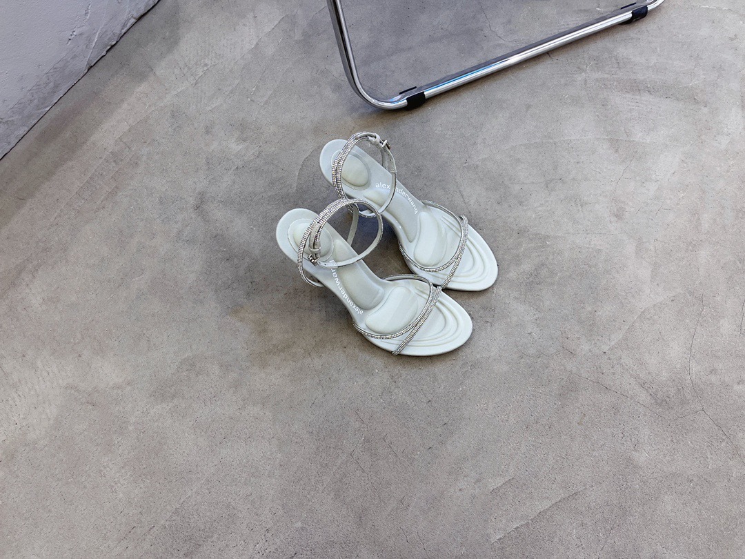 1F8A5E4F-77F9-4479-8EDA-F15F14F5F844