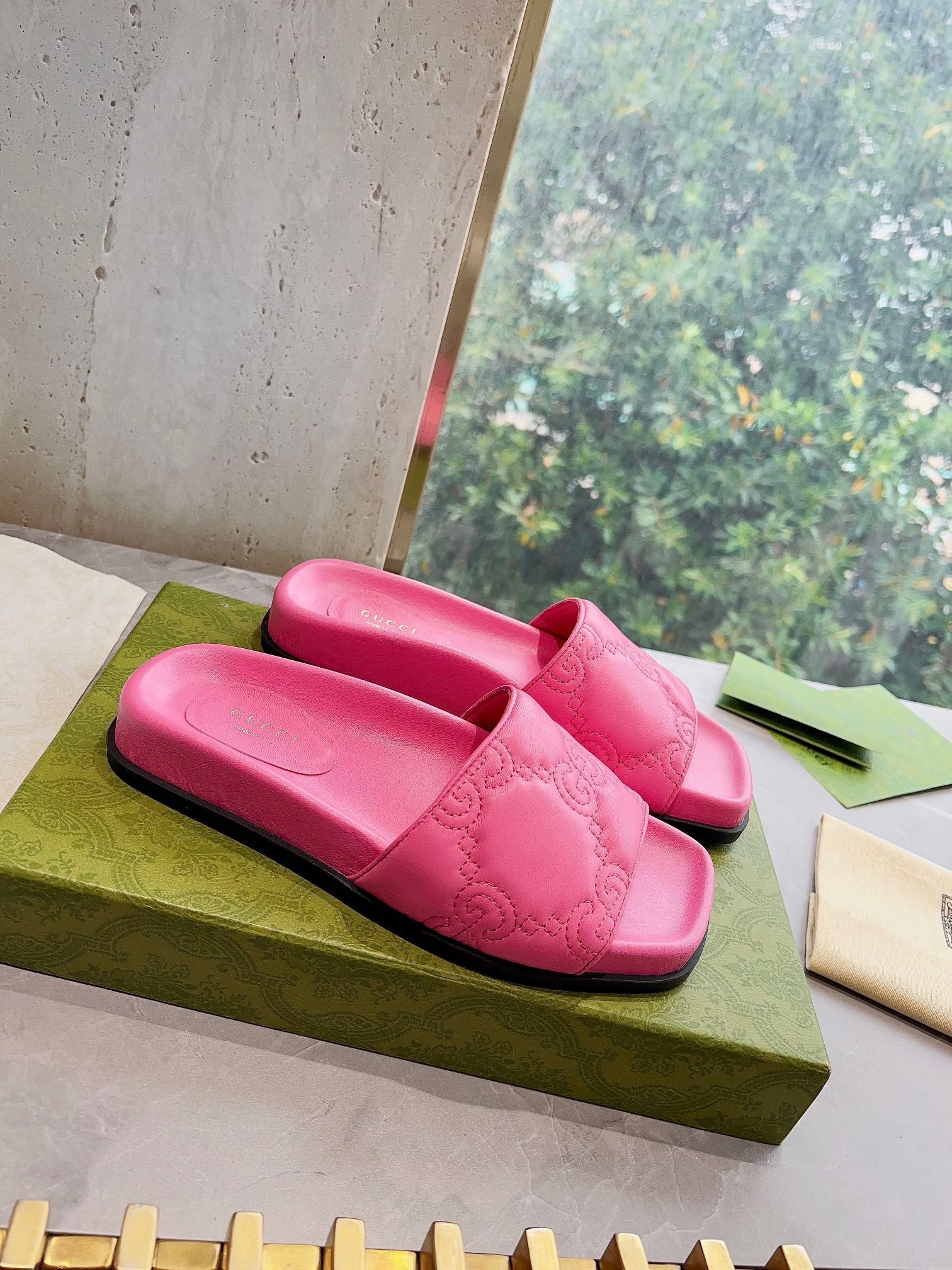 057C72F9-8008-450C-916A-E41EAF76D88F