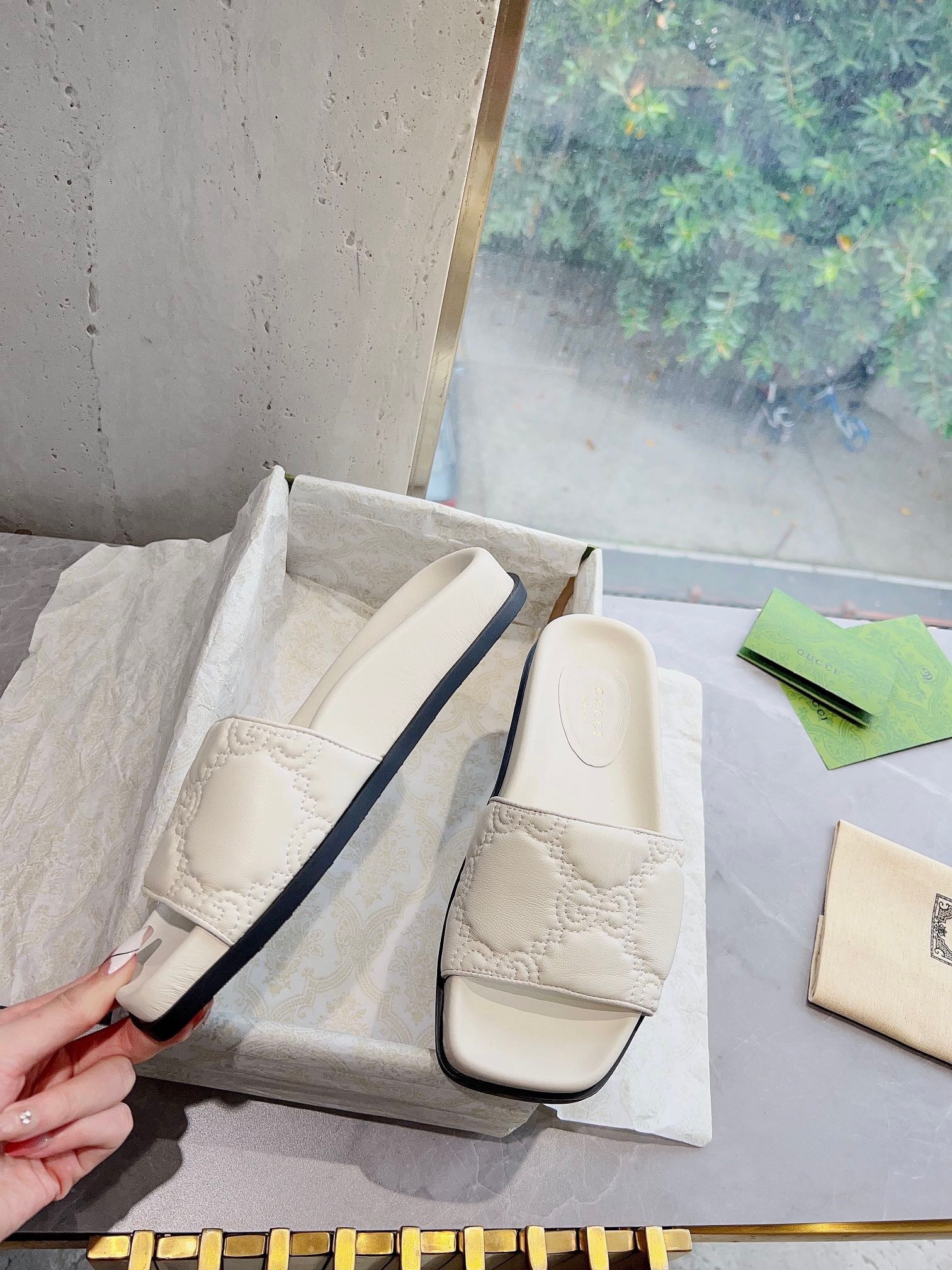 1DA3590C-1F40-4BDC-A7F6-D5D3A71E9B67