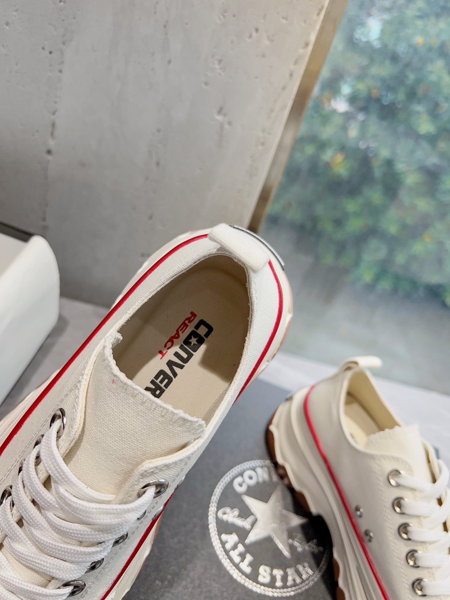 C82606CF-8B84-43C5-9250-2C96B9D49DA5