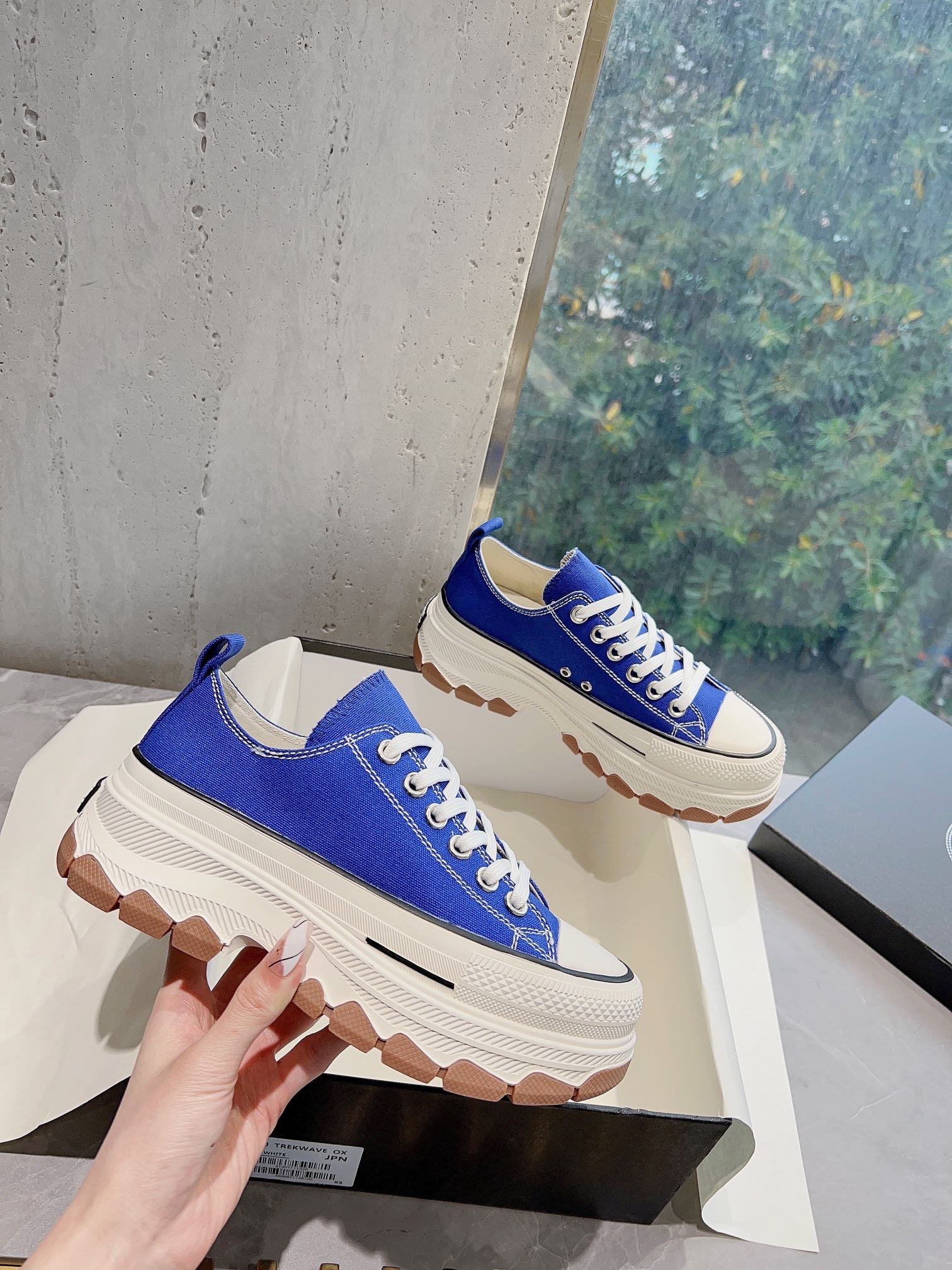 5F096CCC-470D-4FF4-877C-FA12181119C1