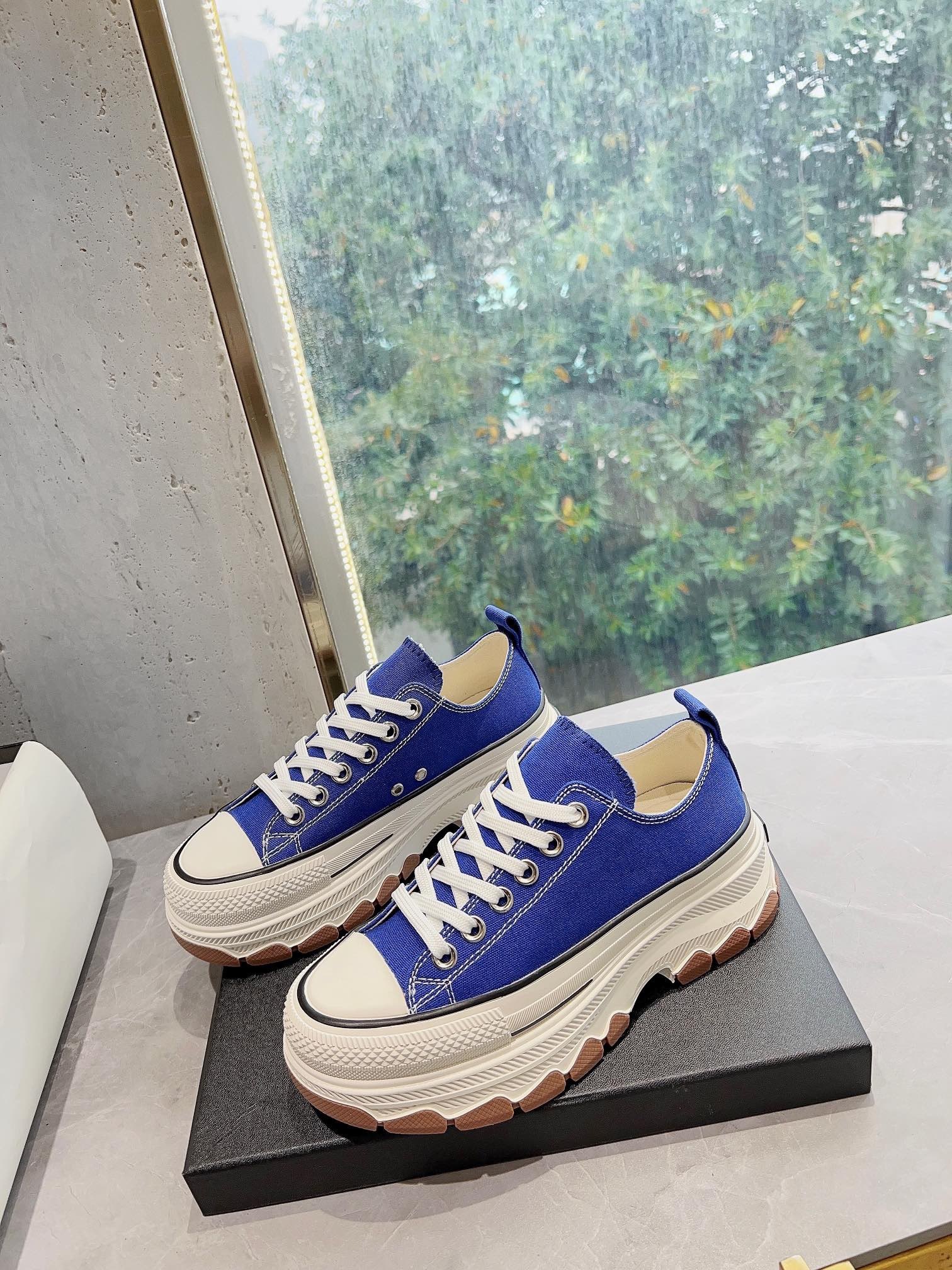 4BF23E9C-C405-46BF-BB25-77A7196F2E4B