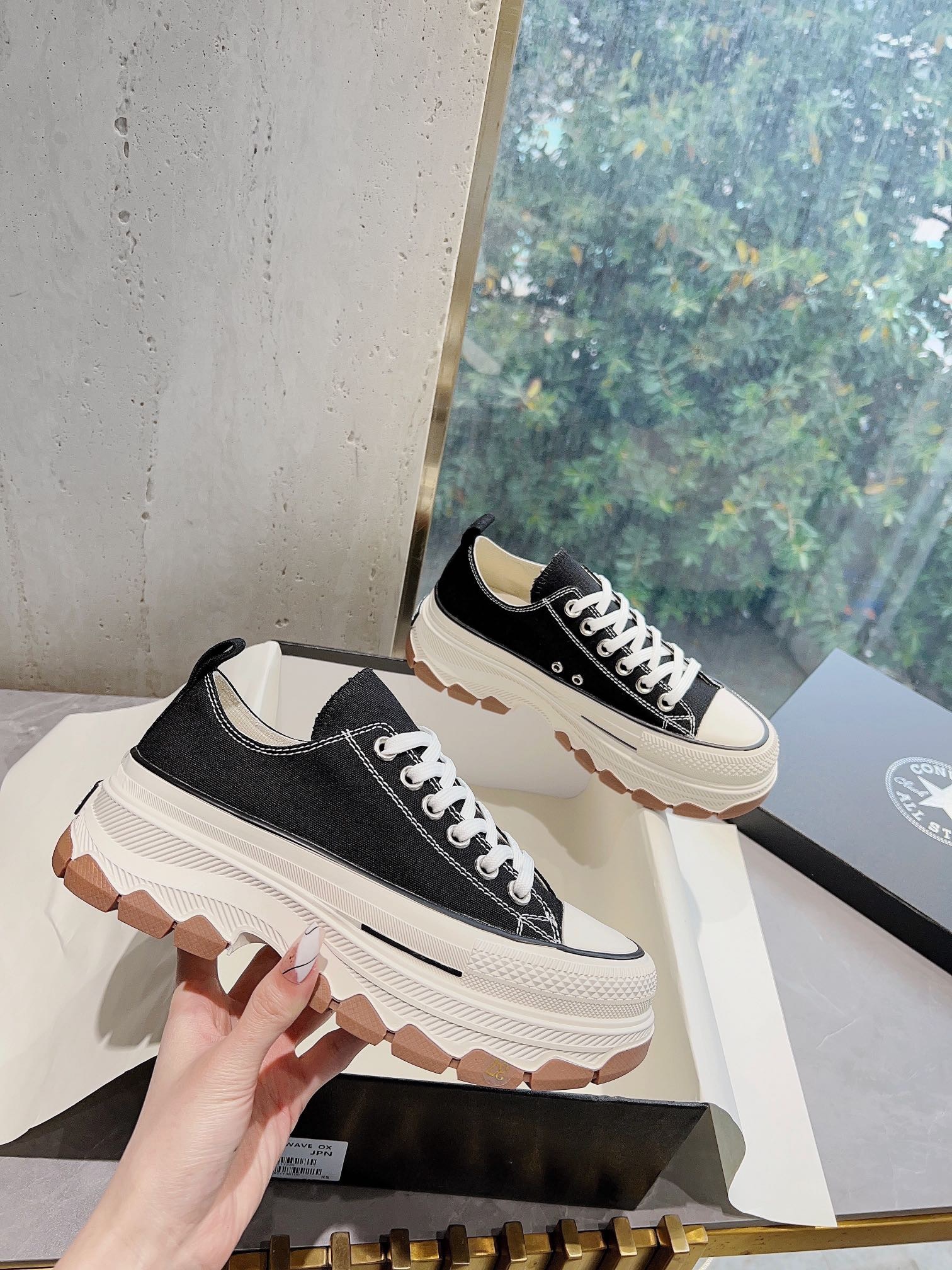 FE56D12D-9FF4-4C7B-A097-CB6C25DDA375