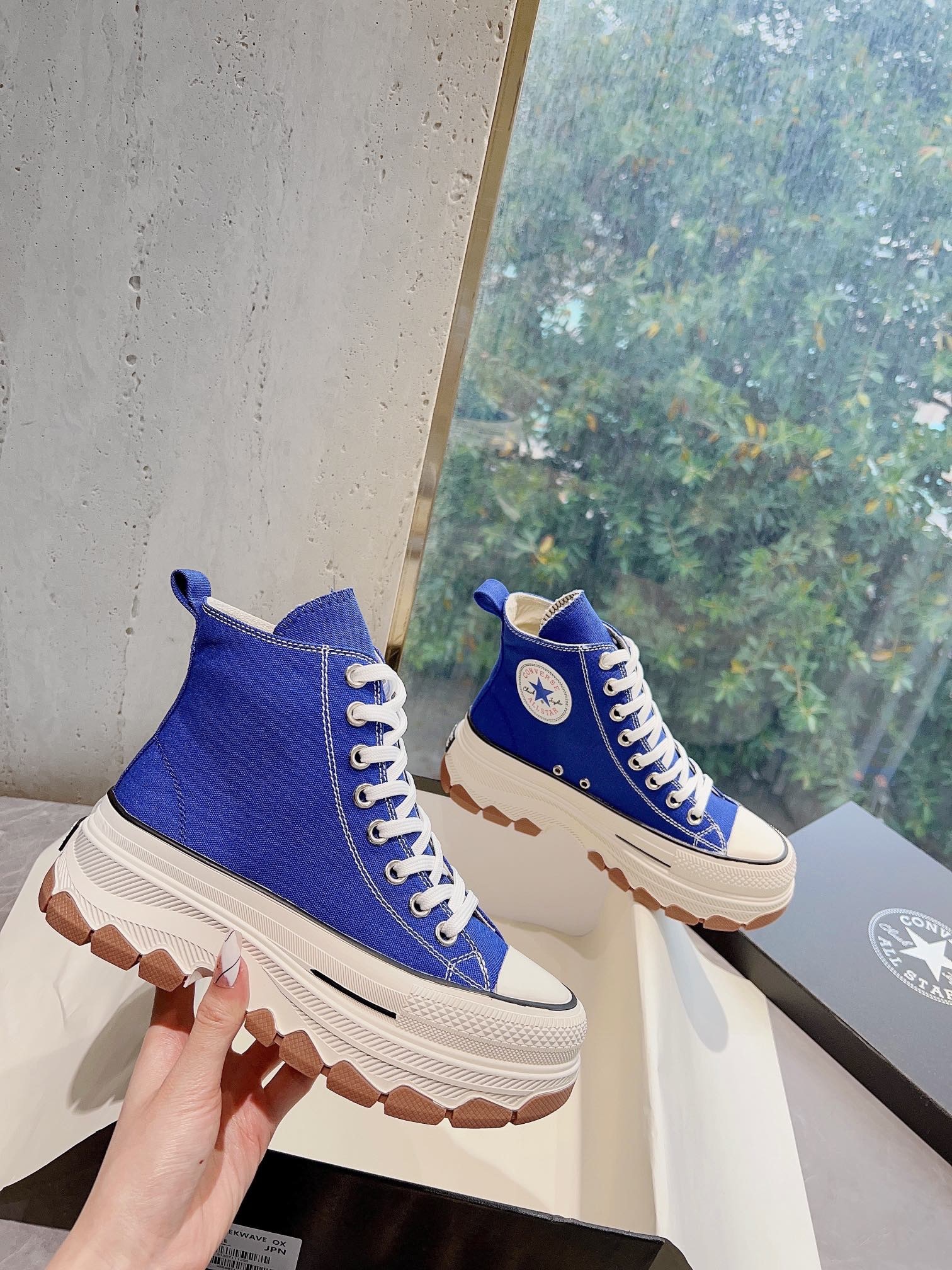 04F920E4-B2FB-440E-A20B-0EBB1DA007BA