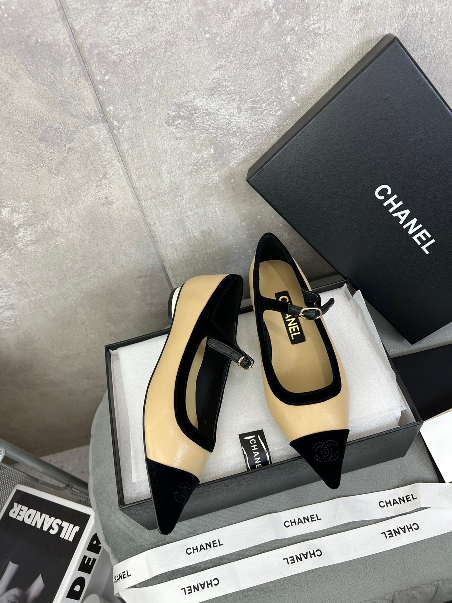 AFFB2B2B-A875-4FA7-BCA2-760B9AFF6BCC