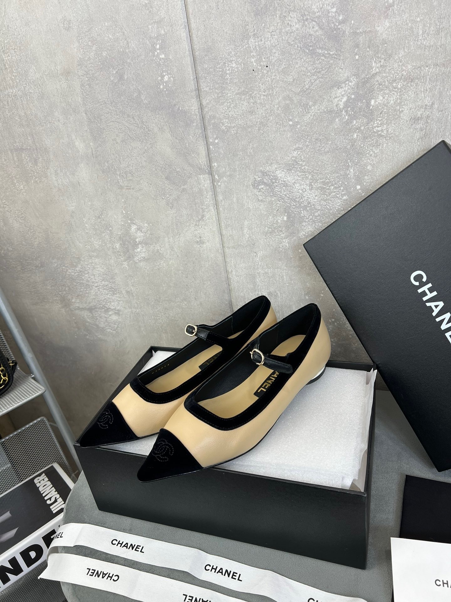 E6C0CA4A-150C-45A8-B7CE-80008F3F3857