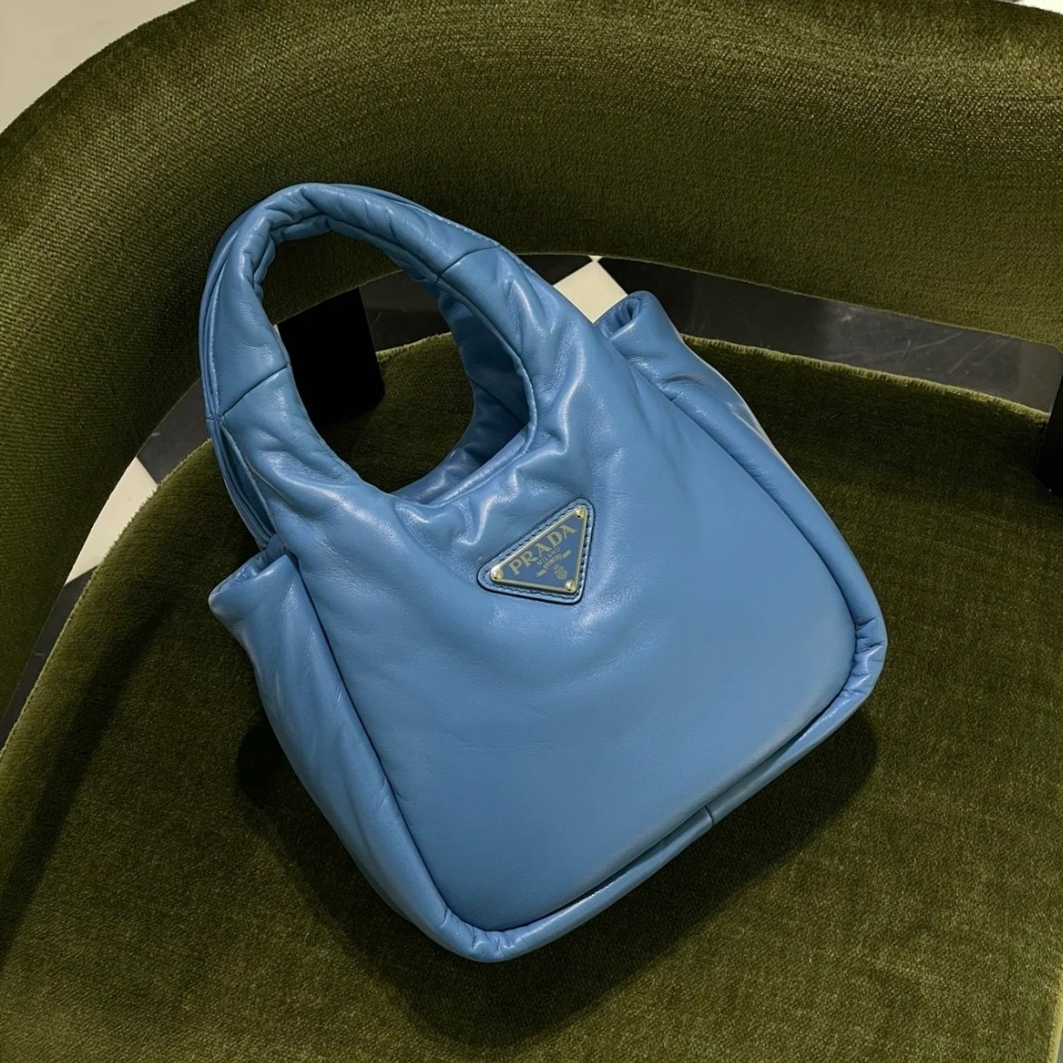 7C480CA7-4230-4131-A250-9B721BCB54AA