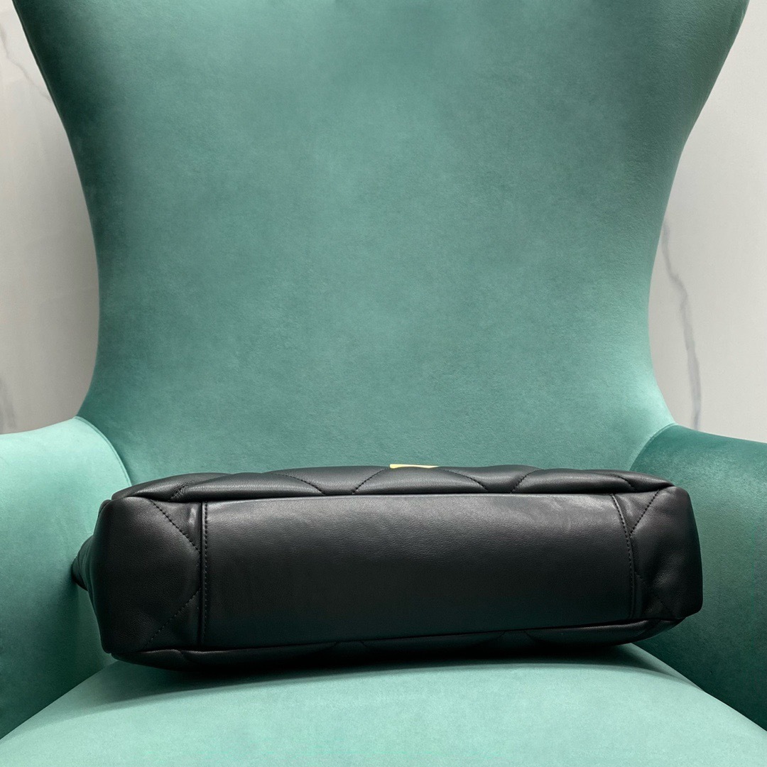 F3F59D25-4D15-4B75-8EB4-C67855FD7EF7