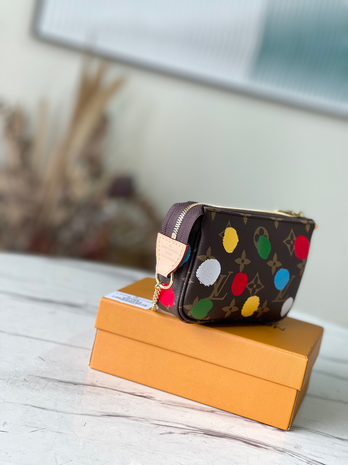 C6DD6727-EE6A-4452-A9D8-B22B452FE30B