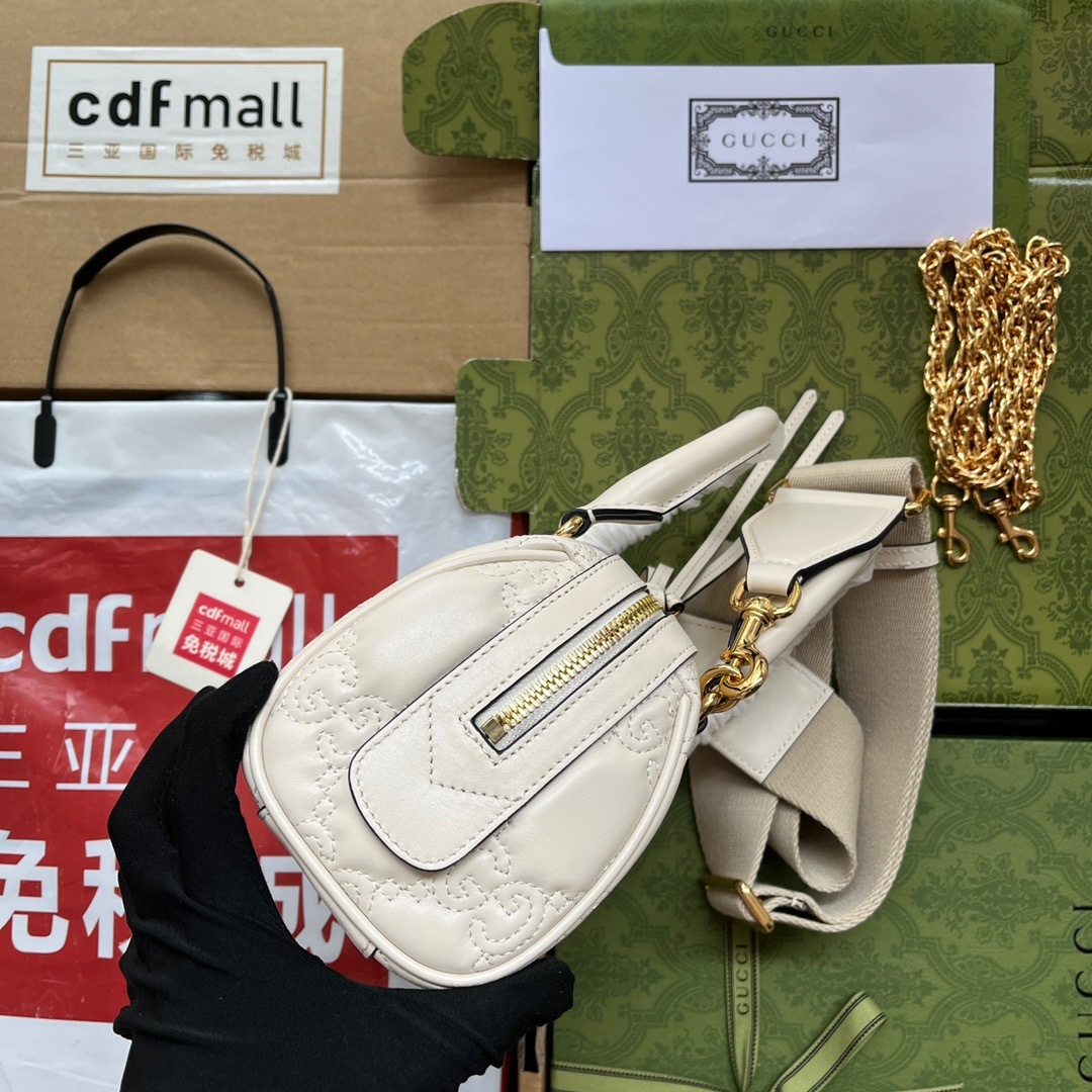 43F25770-C77F-4D74-8A26-CBA8A538FF3F