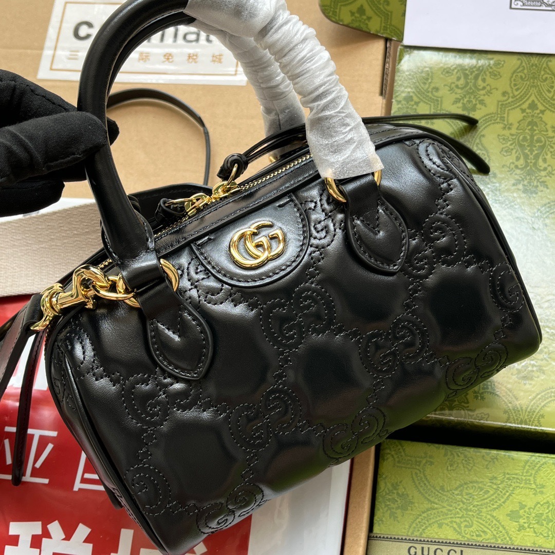 0490E275-2FB7-42F1-9051-EAD40457B59C