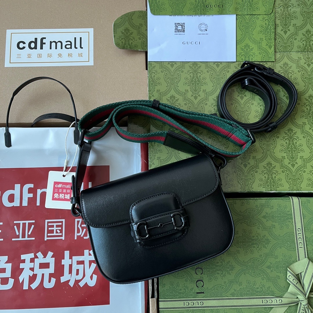 2345EB40-42F8-469B-B706-231F20C45EAB
