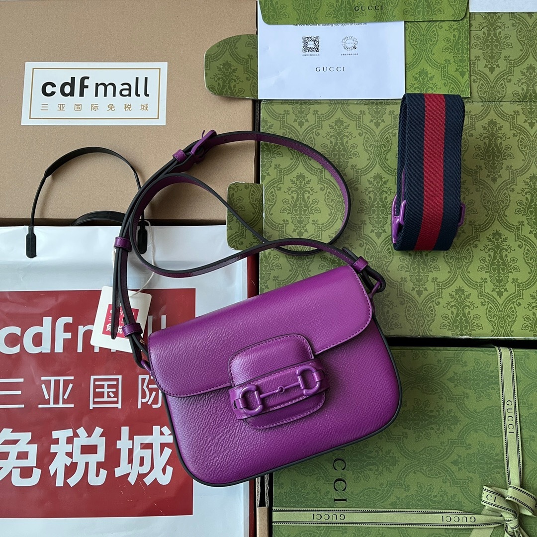 5077D989-5D51-416B-B16A-22540656DE94