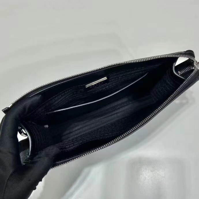 33C0997A-9EB3-4577-86FB-BAF9AC6E071A