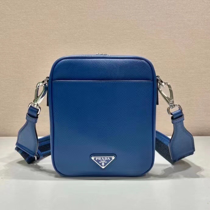 034D2DE3-2C46-4AC2-B61E-77CB1EAD26C3