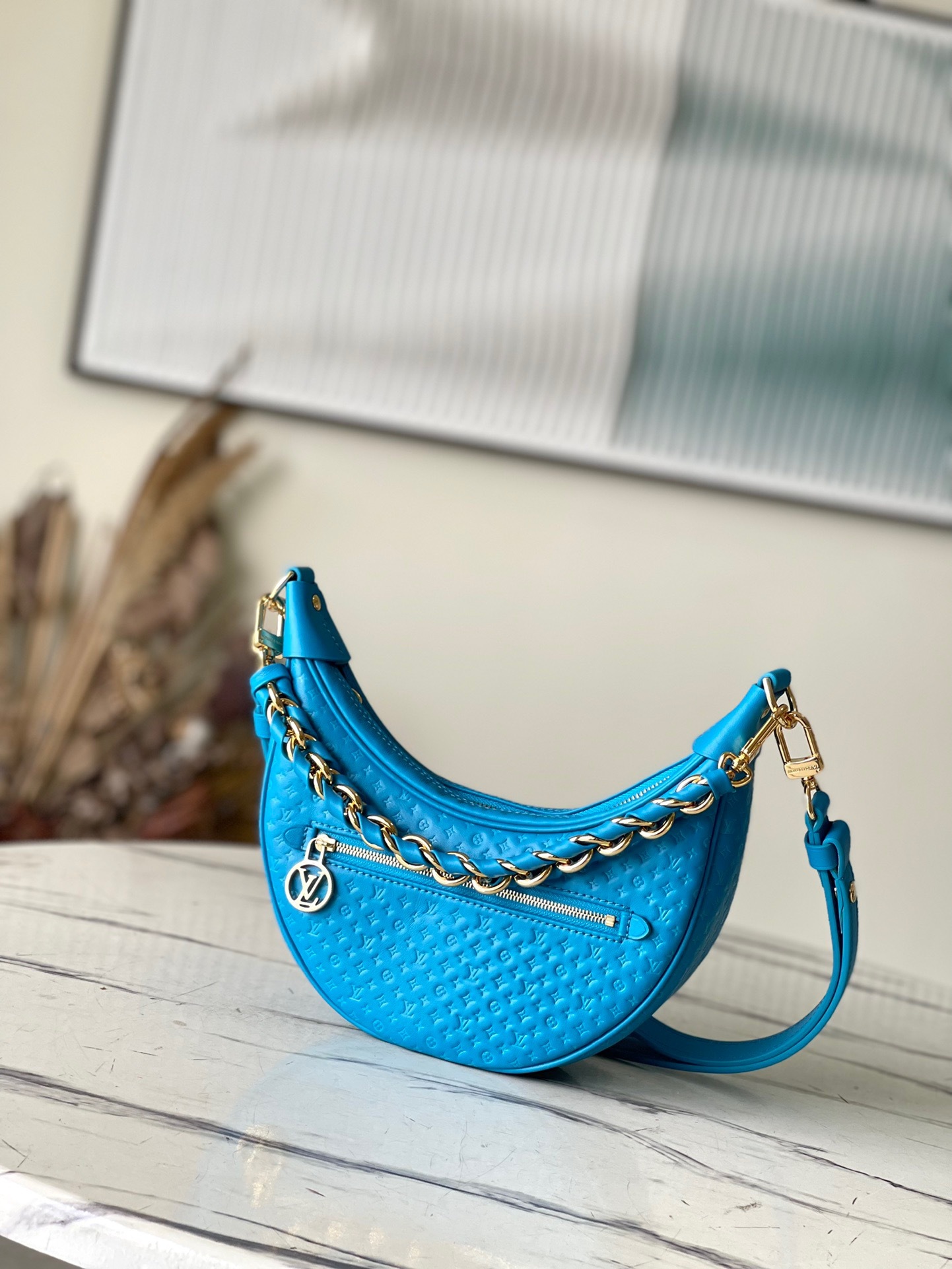 BFC7CB77-DC24-45FE-B8B7-CC82434218C0