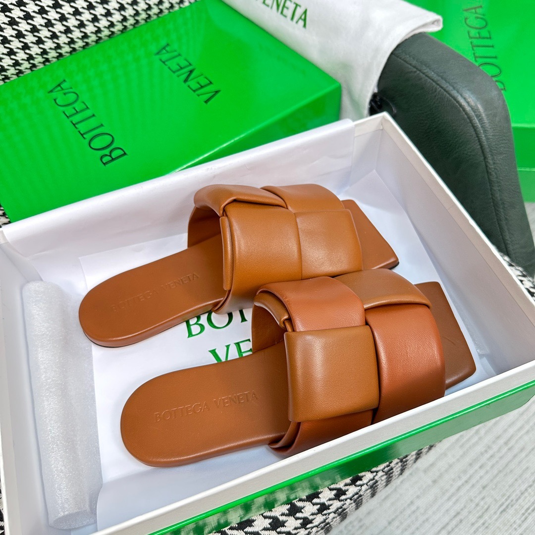 5C4C7CDB-2F04-4C27-BC45-22969225DD4F