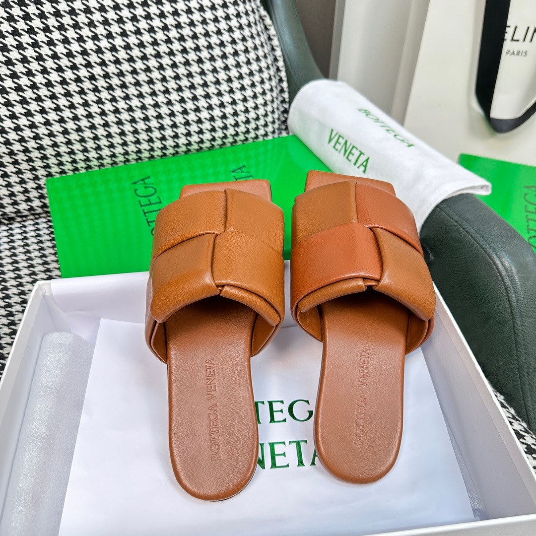 44D0A57D-66BB-42CD-9FCE-104D0BF9AF78