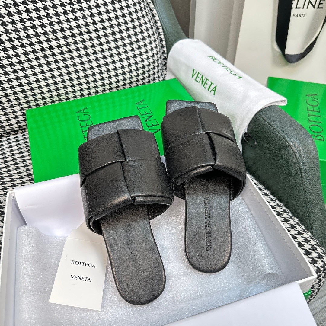 3804A3D6-EF36-4059-887A-D2733C3B98CB