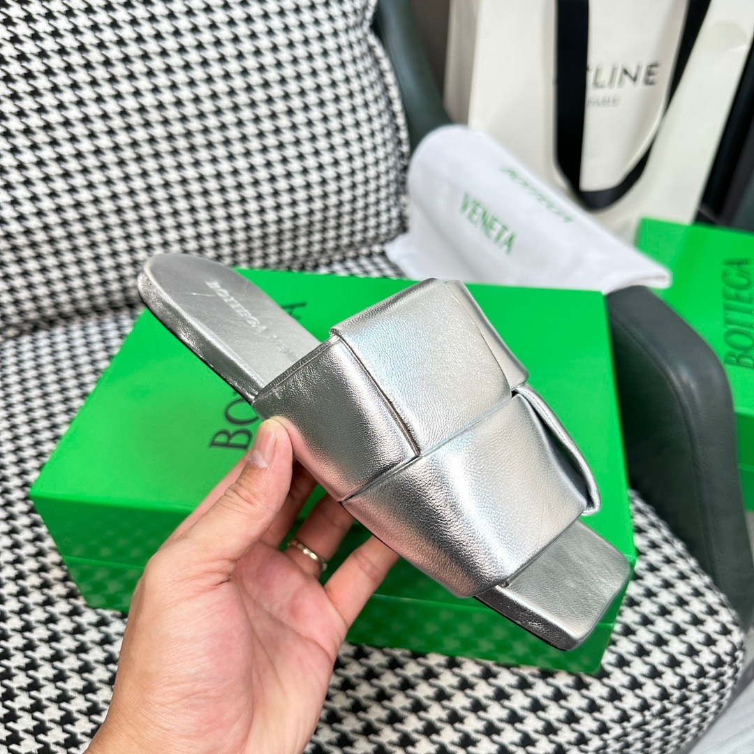 831653E1-FE2A-4521-B579-43F3164960A1