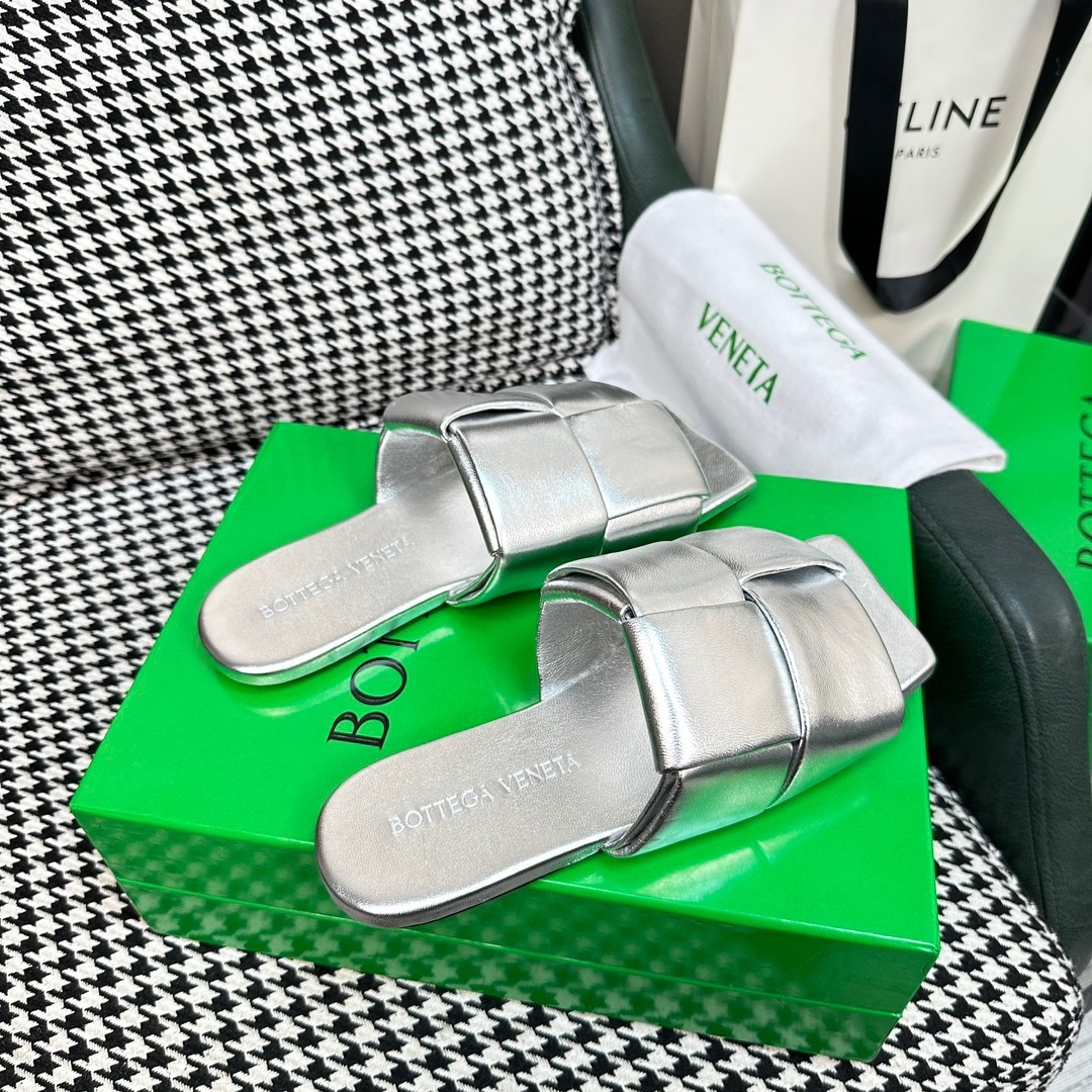 4F936470-02DE-4762-9B11-7425A38E6148