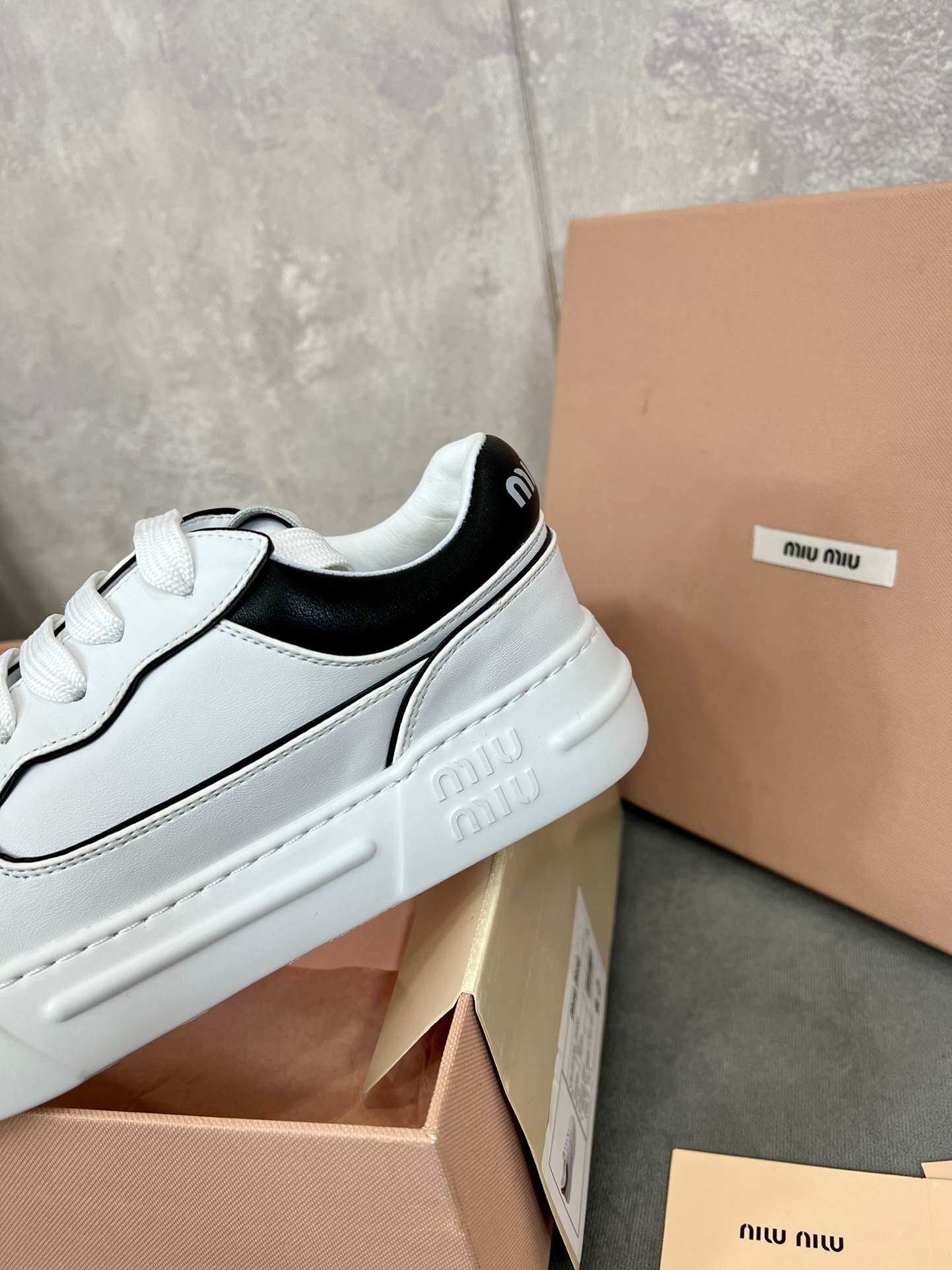 F3DE5654-DCC9-4A63-92FC-C4CE7E1F0330