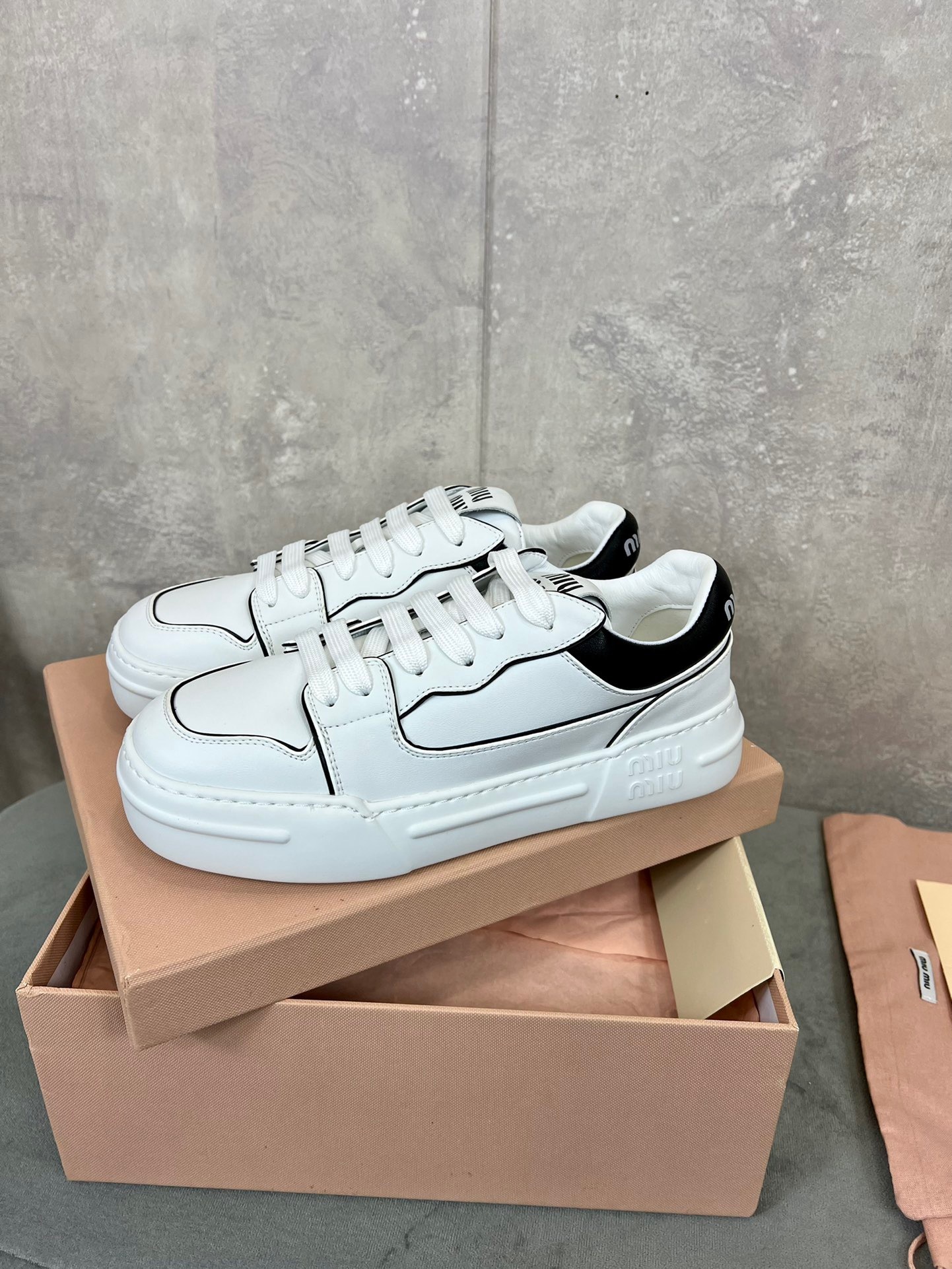 7472B769-EEC6-46B6-A3F1-30B1902A4C14