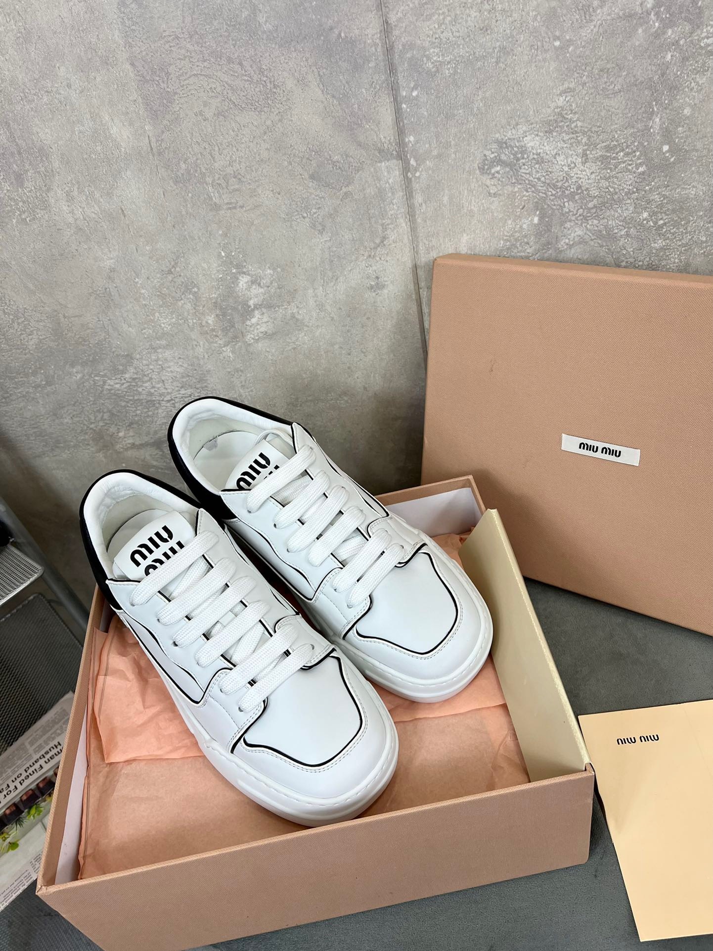 53C40AE3-DF66-48AA-BC5E-54E346244403