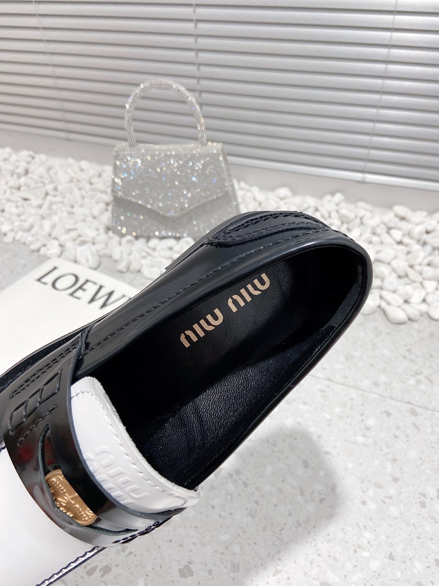 A20F3531-5B0E-40D7-A472-3681ECF36009