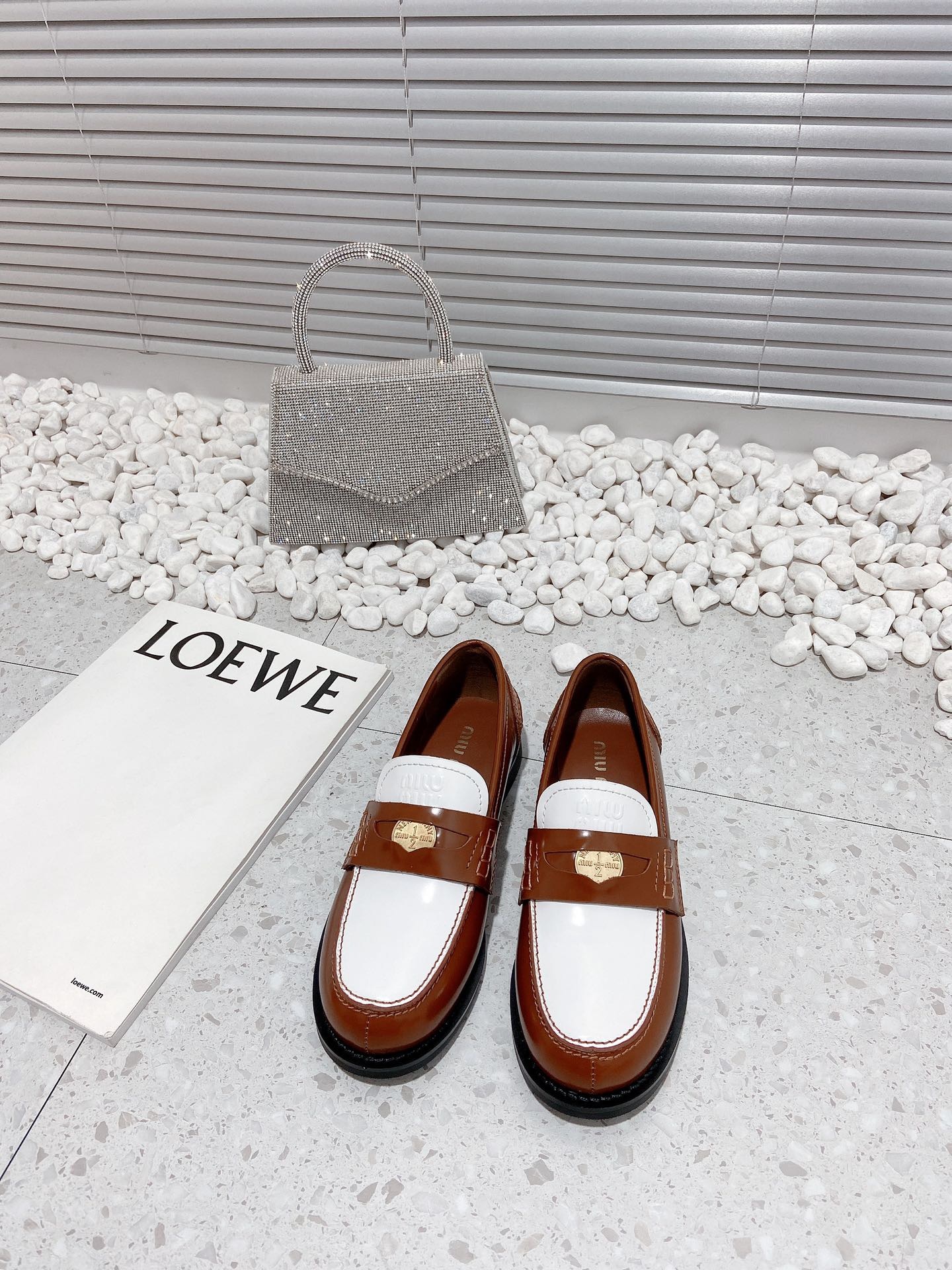 054791B1-06BB-4541-AB74-47324775AF4F