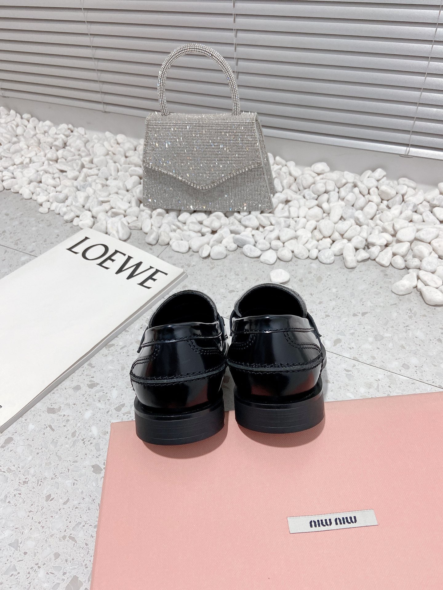 00CAC354-58CF-4254-89F6-8B013A4EE0C2