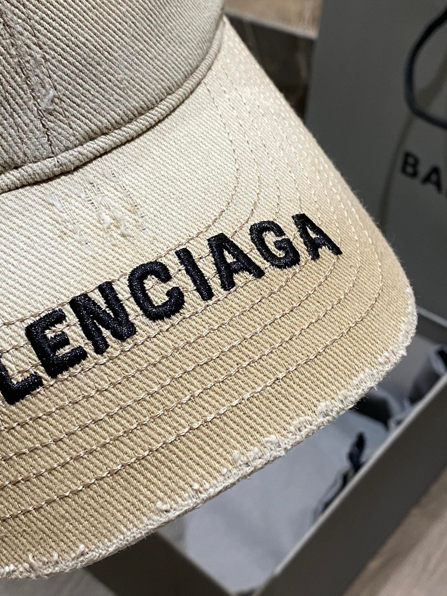 D6FB6A70-9FA4-4711-AC77-895BBC9D1DAA