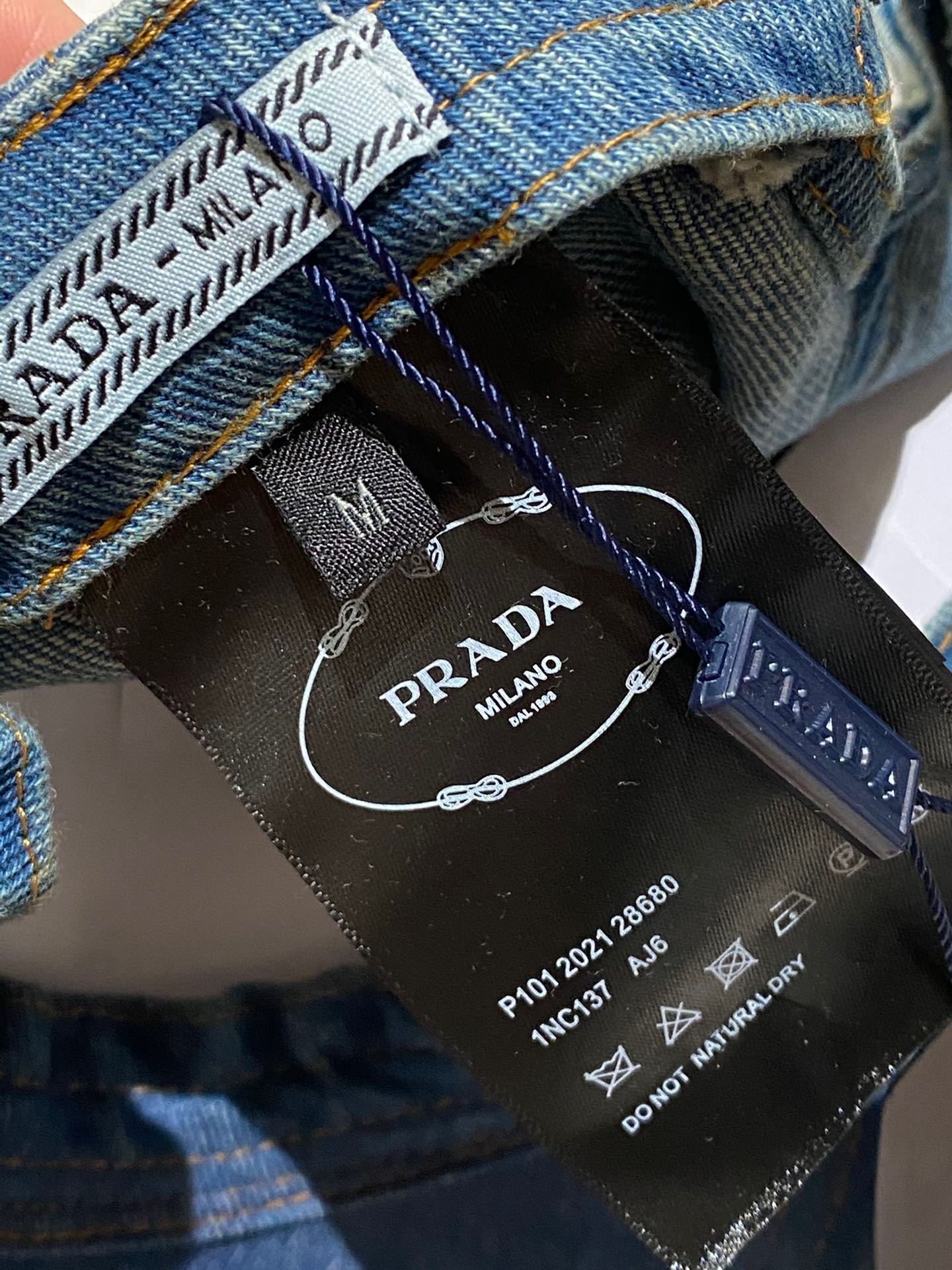 0BF3625A-10DE-463E-A8D5-EA5509B0F86F