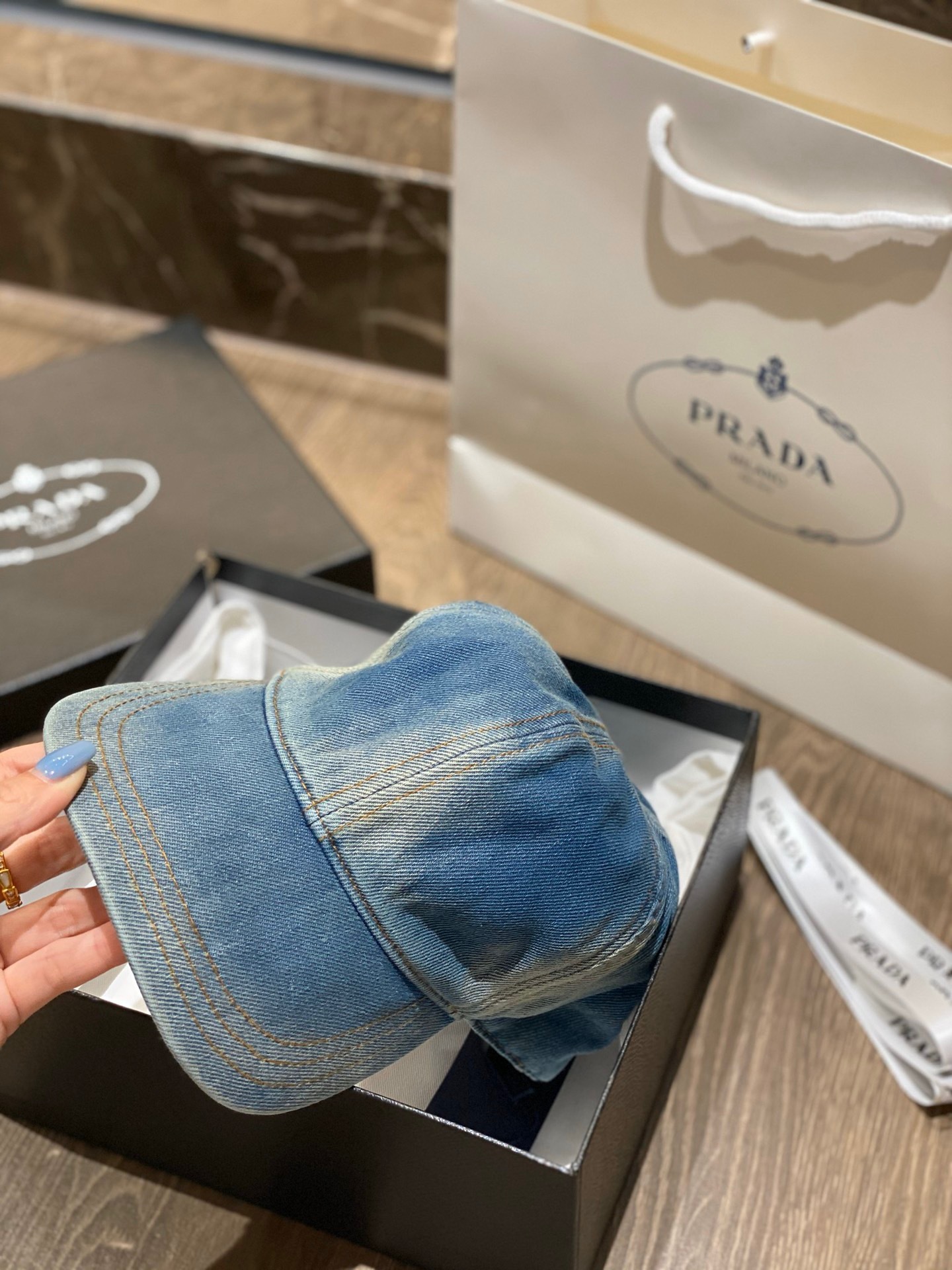 83DE6564-5C3C-4897-A3BA-A88B741C68E2