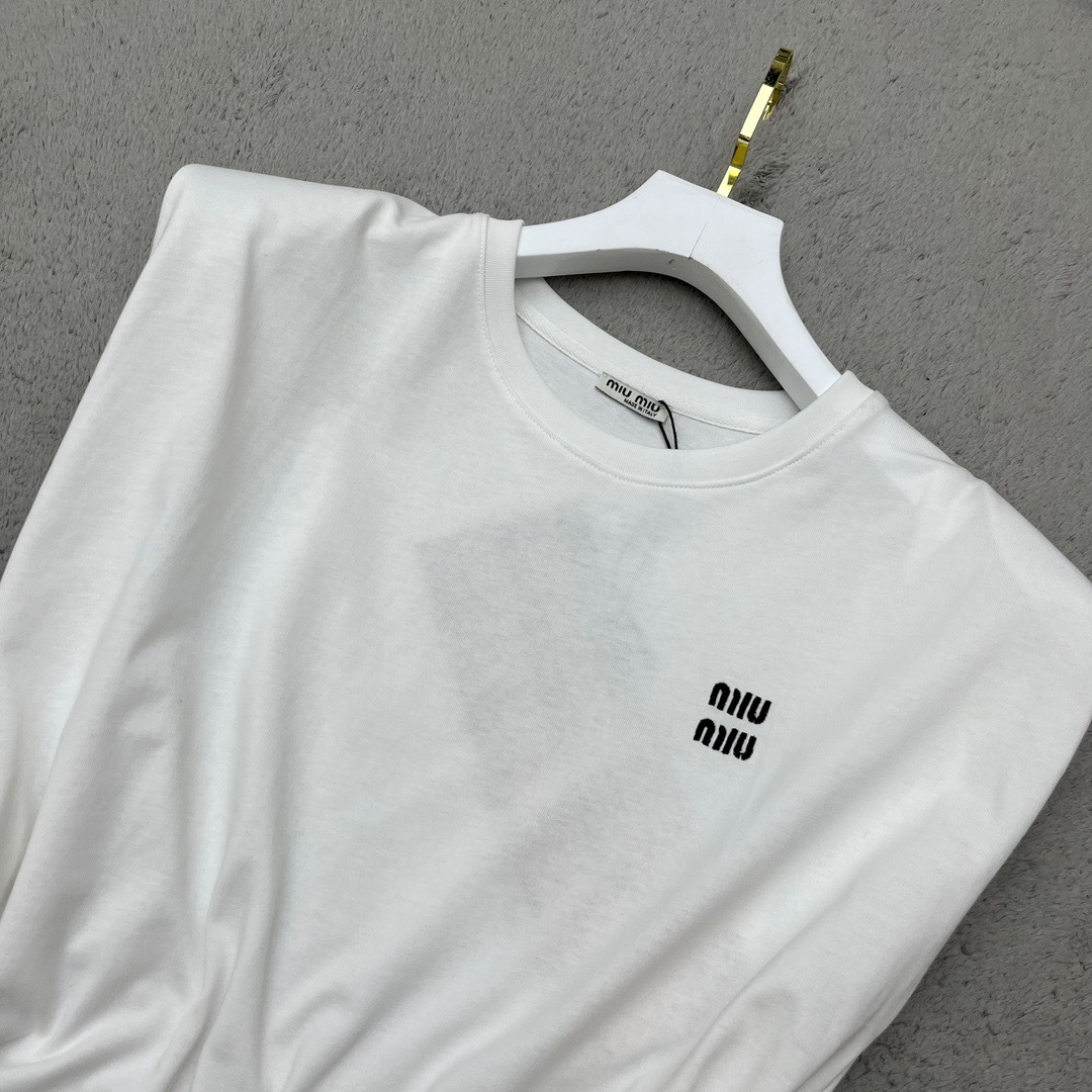 E179FF08-A29A-49C0-AE48-4FA6664273F8