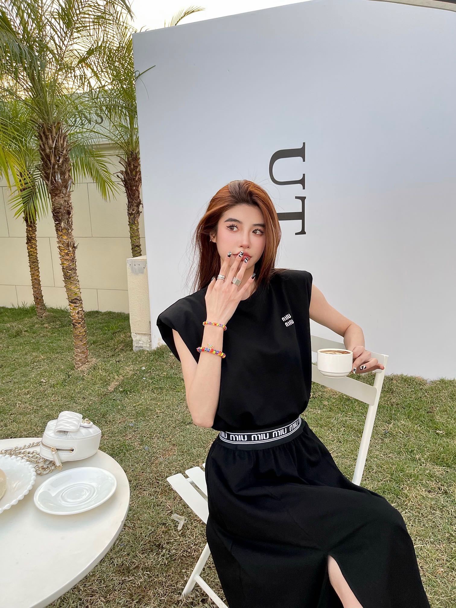 19F7C7F2-81D2-4537-AA95-EF9F1ED68130