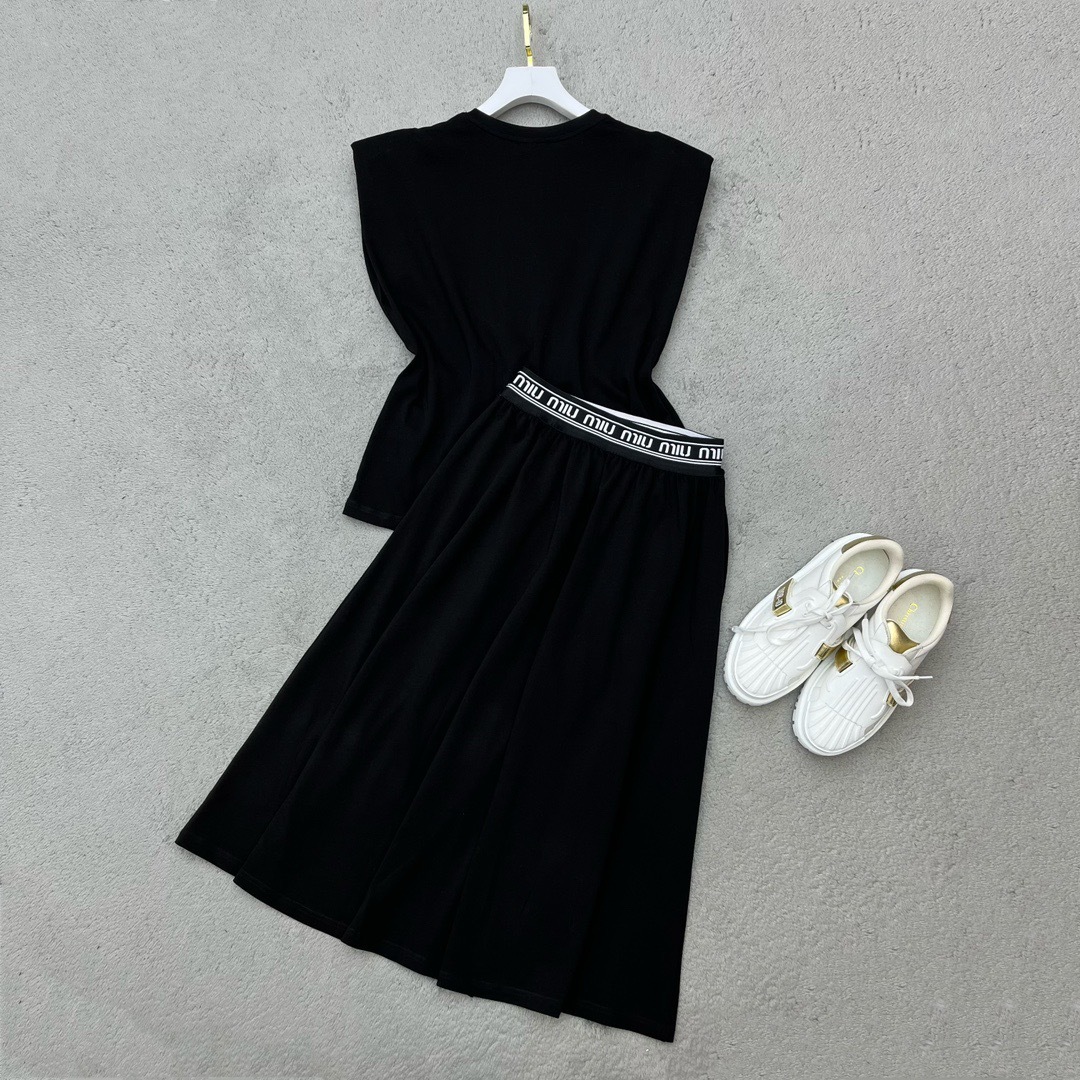 F6914AF2-1E25-4B6F-A479-7979786B2642