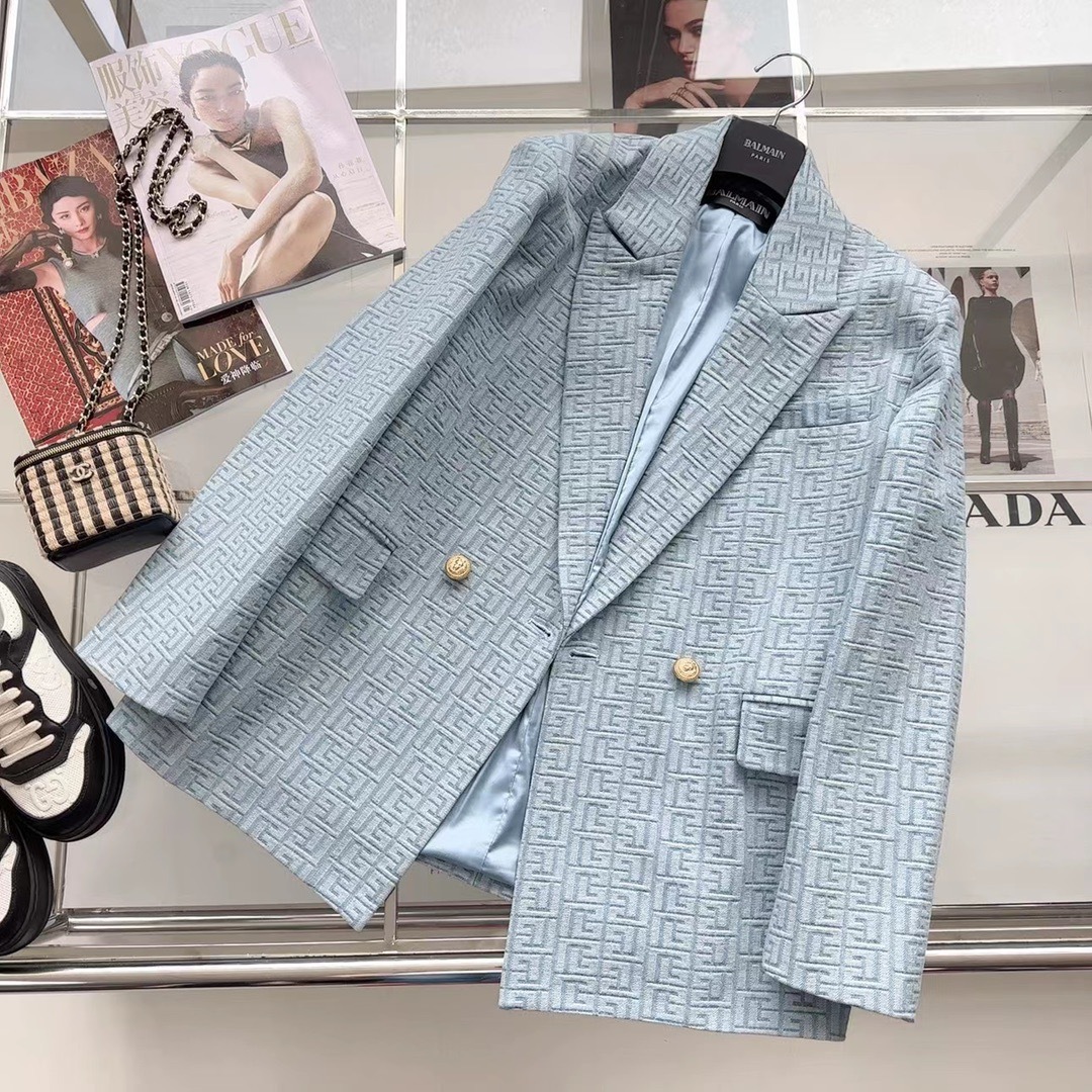 A2AA3232-4EAF-4370-ABBC-80599E0A6476