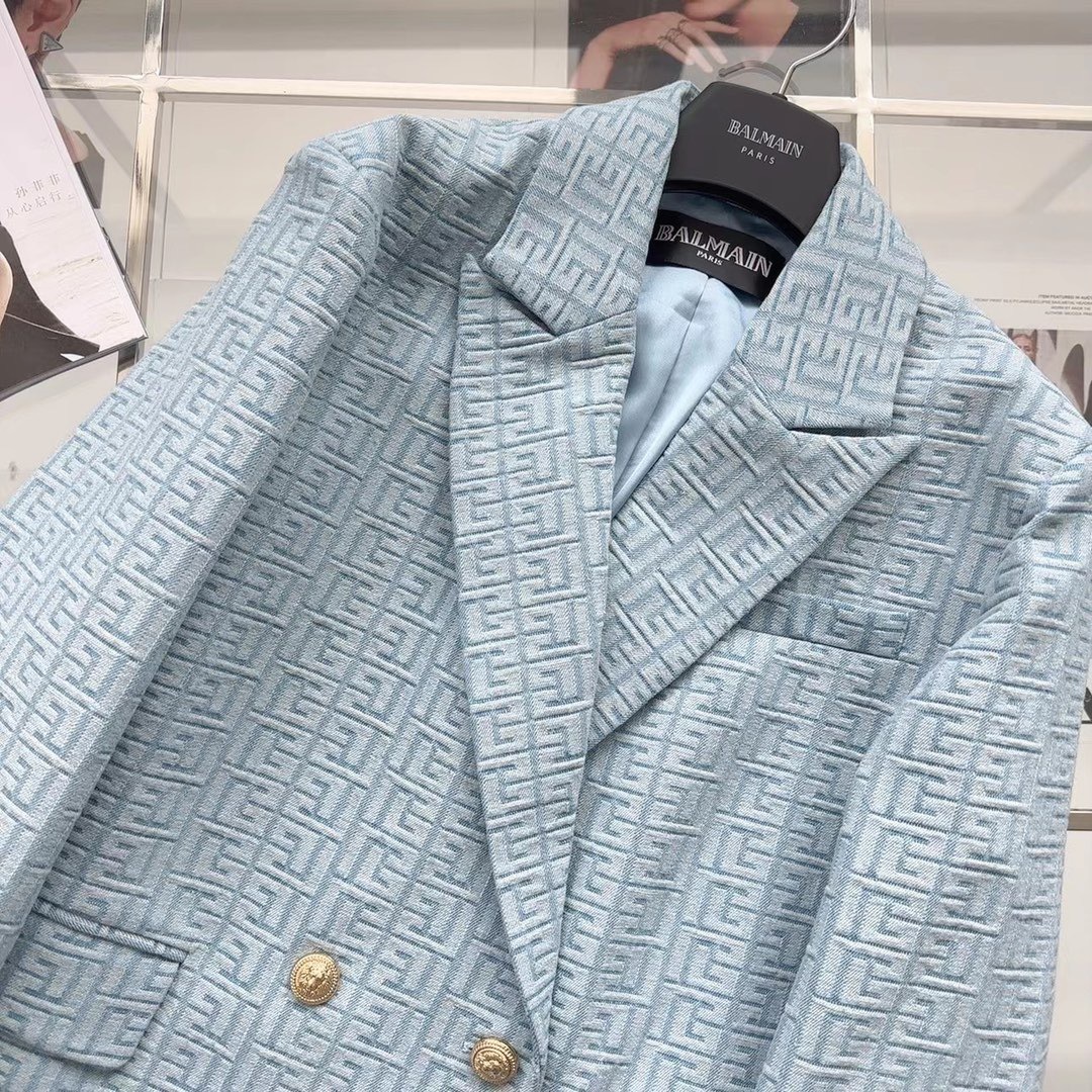 11FCDBEC-D386-4312-B7B1-6BBE3E292F5C