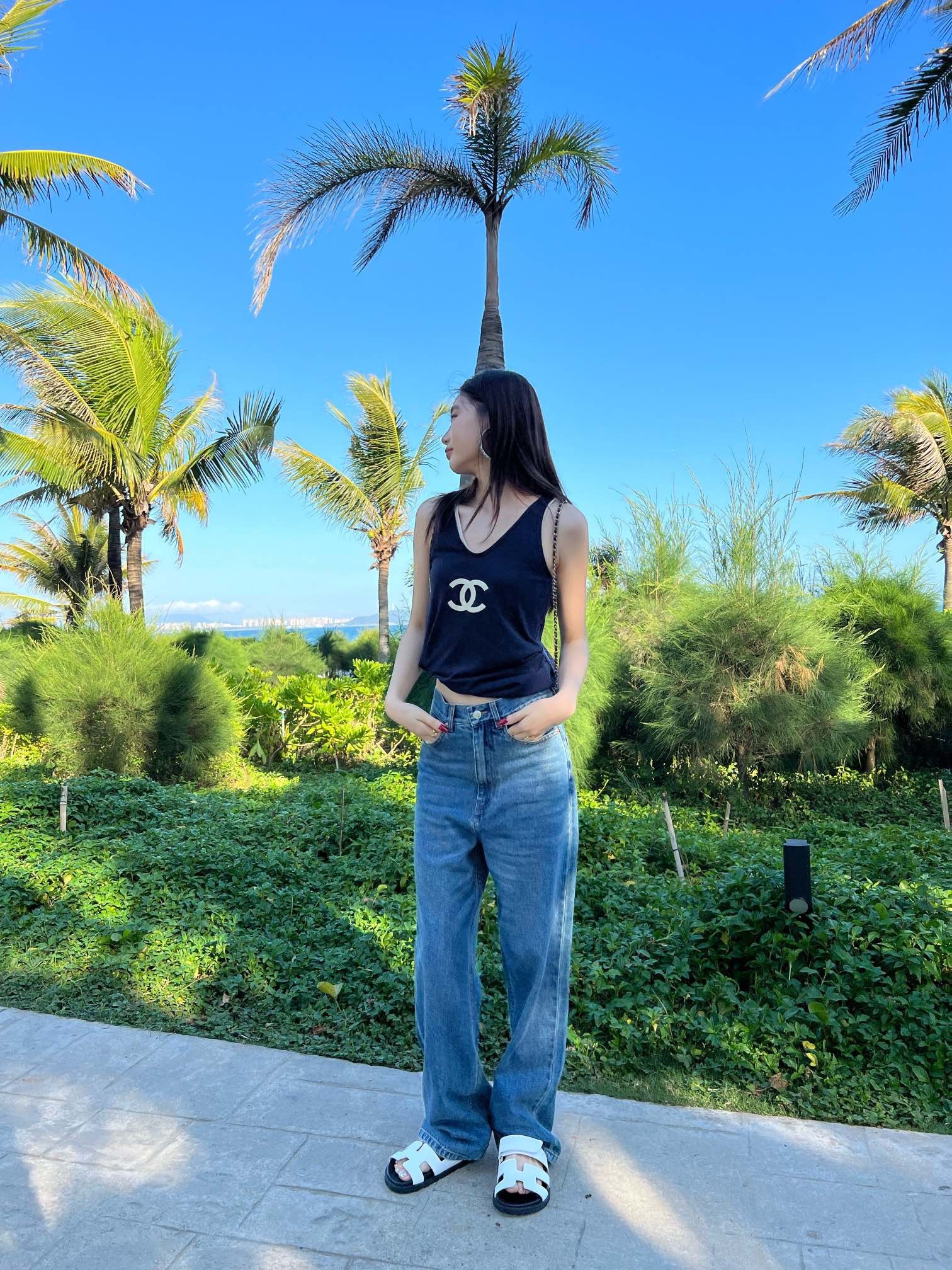 B683E45D-6D72-4B3B-9D35-E25582DD3ED8