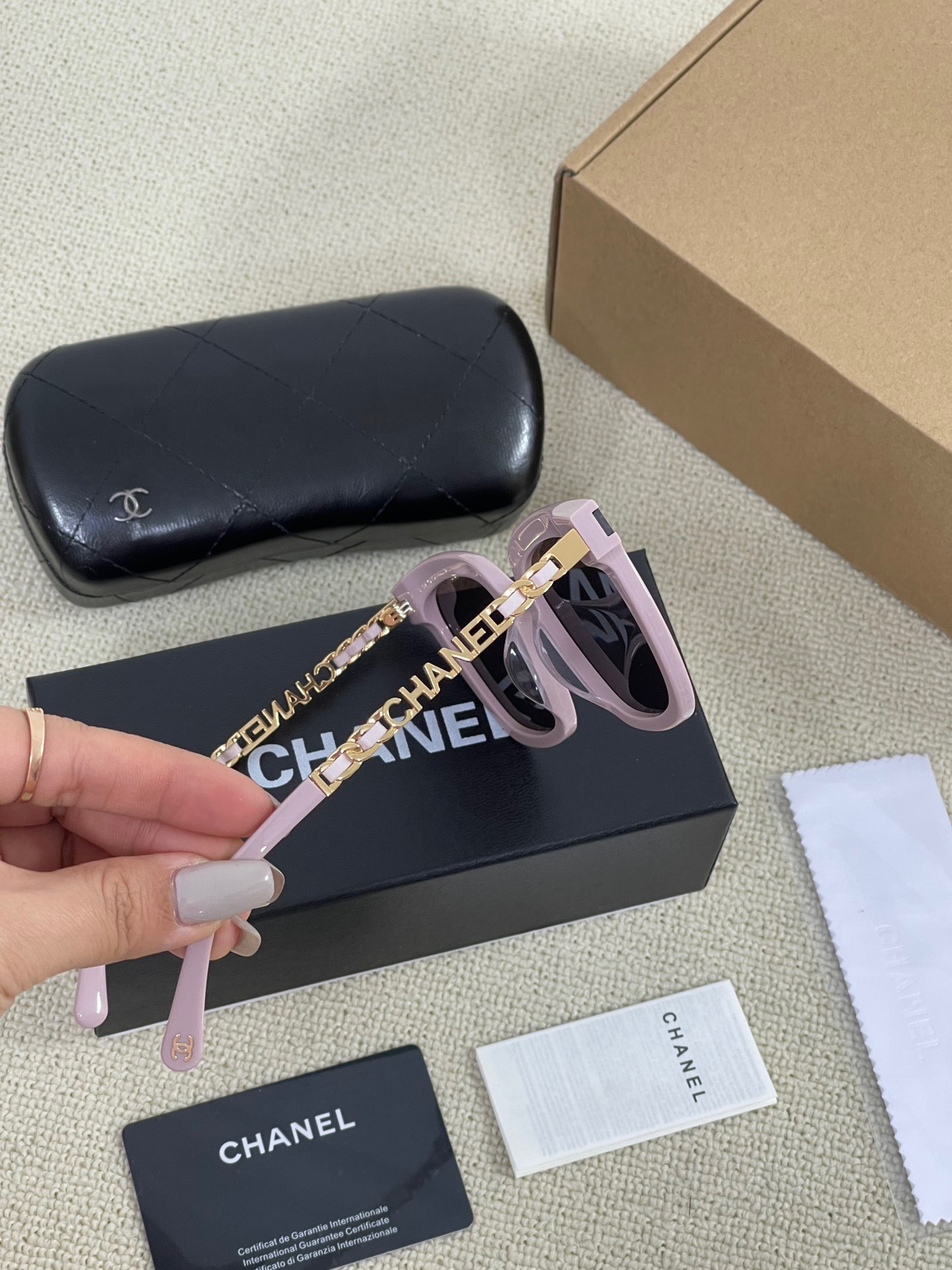 03067346-A76B-49CF-B988-96969A5BBEA6