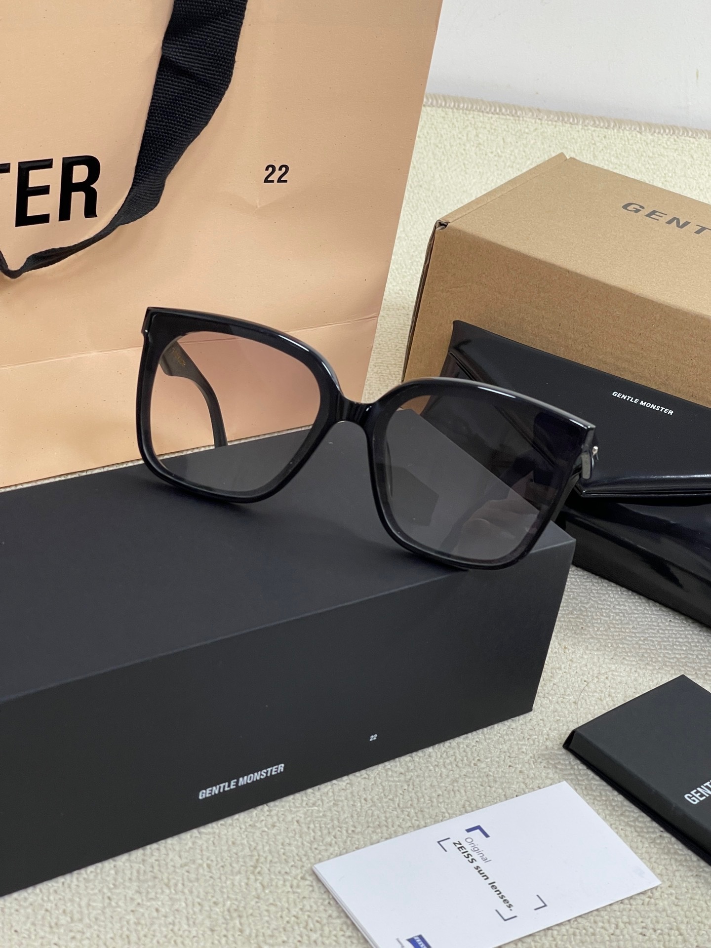 365B7B53-2E09-4B53-A347-89A47B08492E