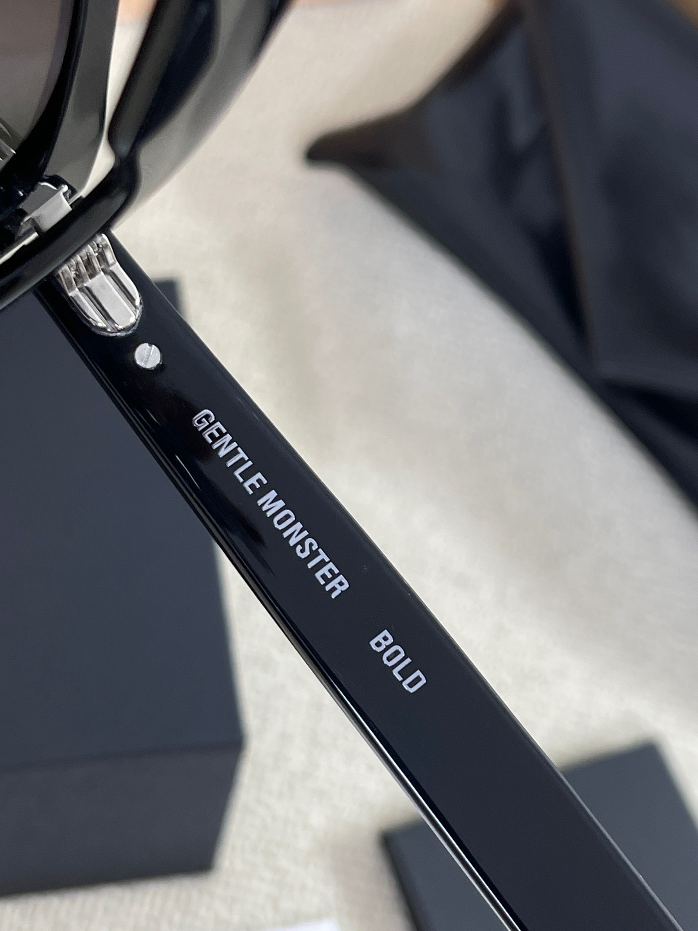 8039B959-93A5-46F9-A5A8-762DAB86055C