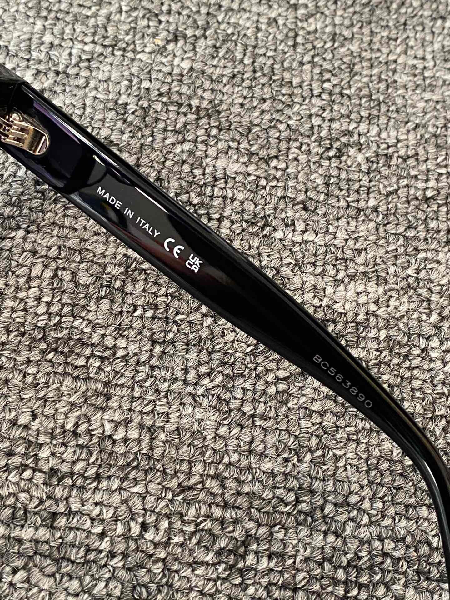 990B6987-B3D6-4198-97D8-AC2EA0BD827D